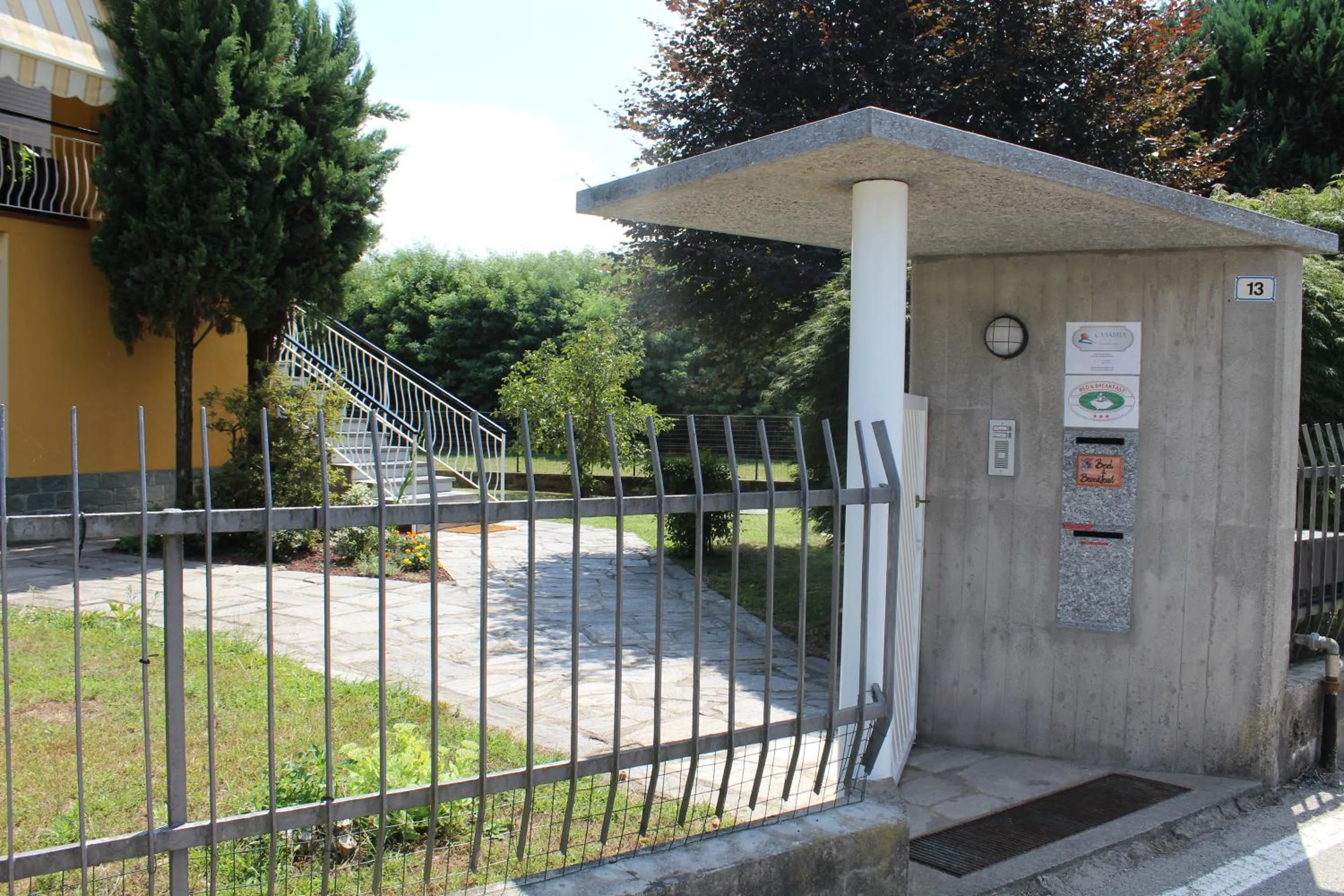 Facade/entrance in Casamia B&B