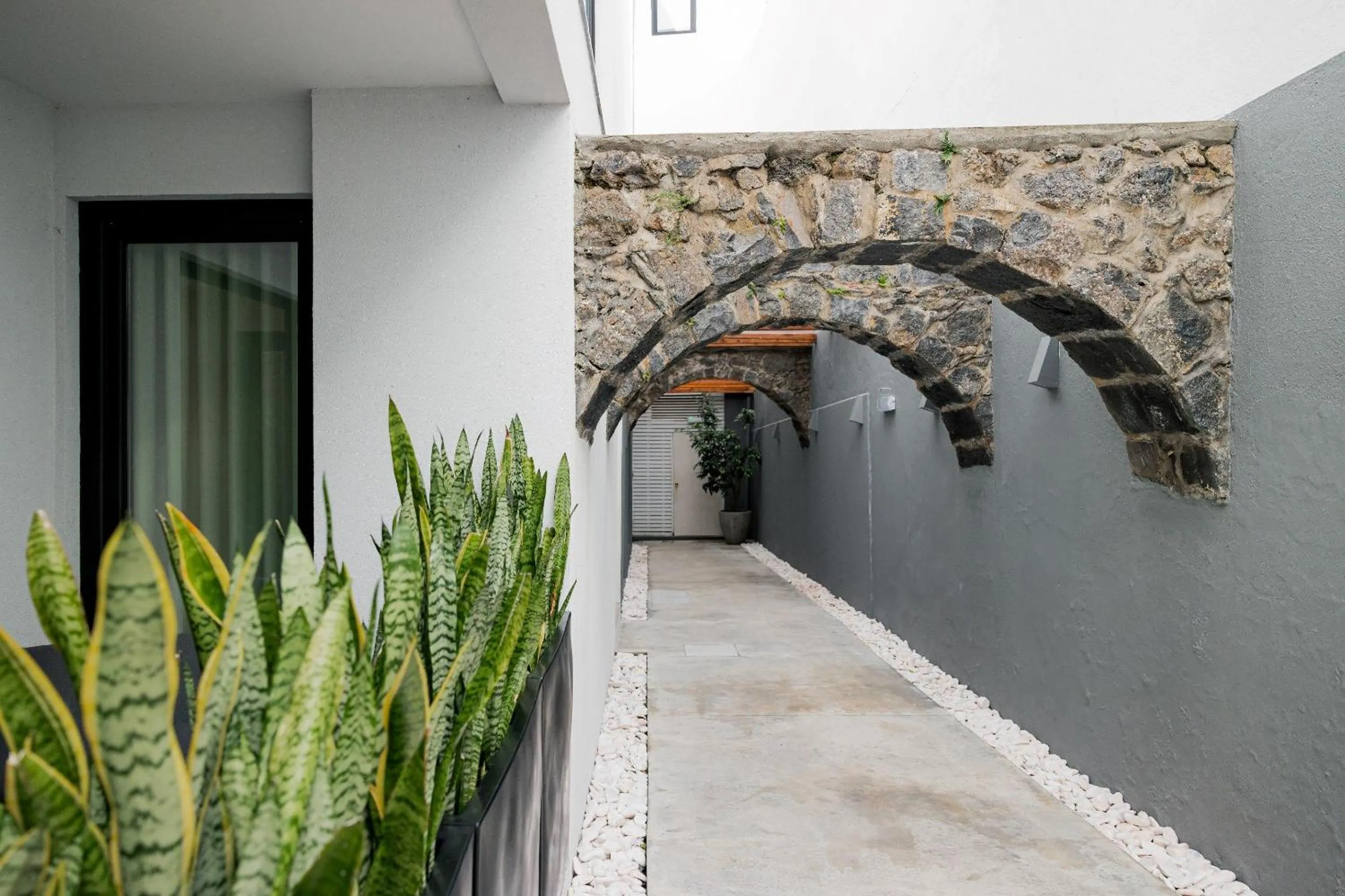 Property building in Casa do Contador - Suites & Pool