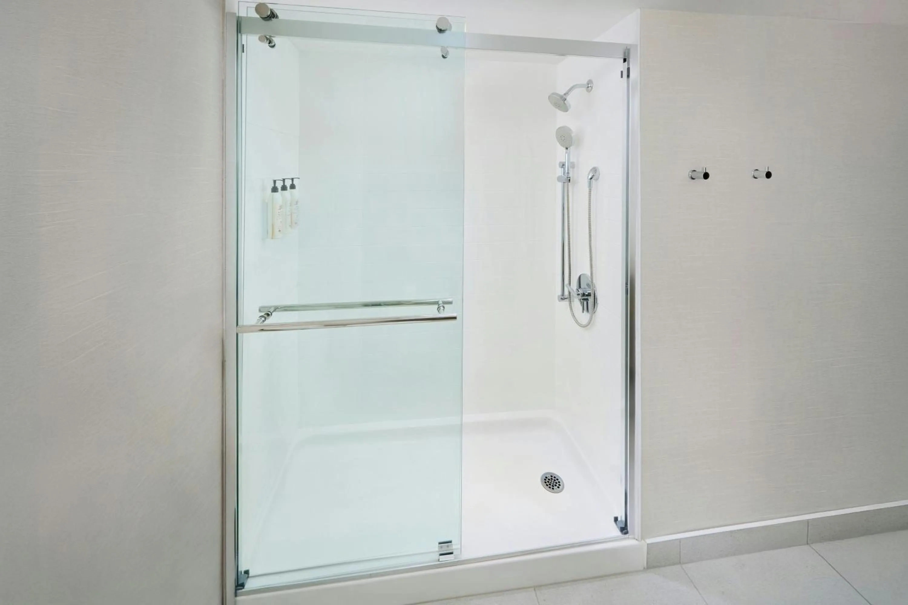 Bathroom in Delta Hotels by Marriott Beausejour