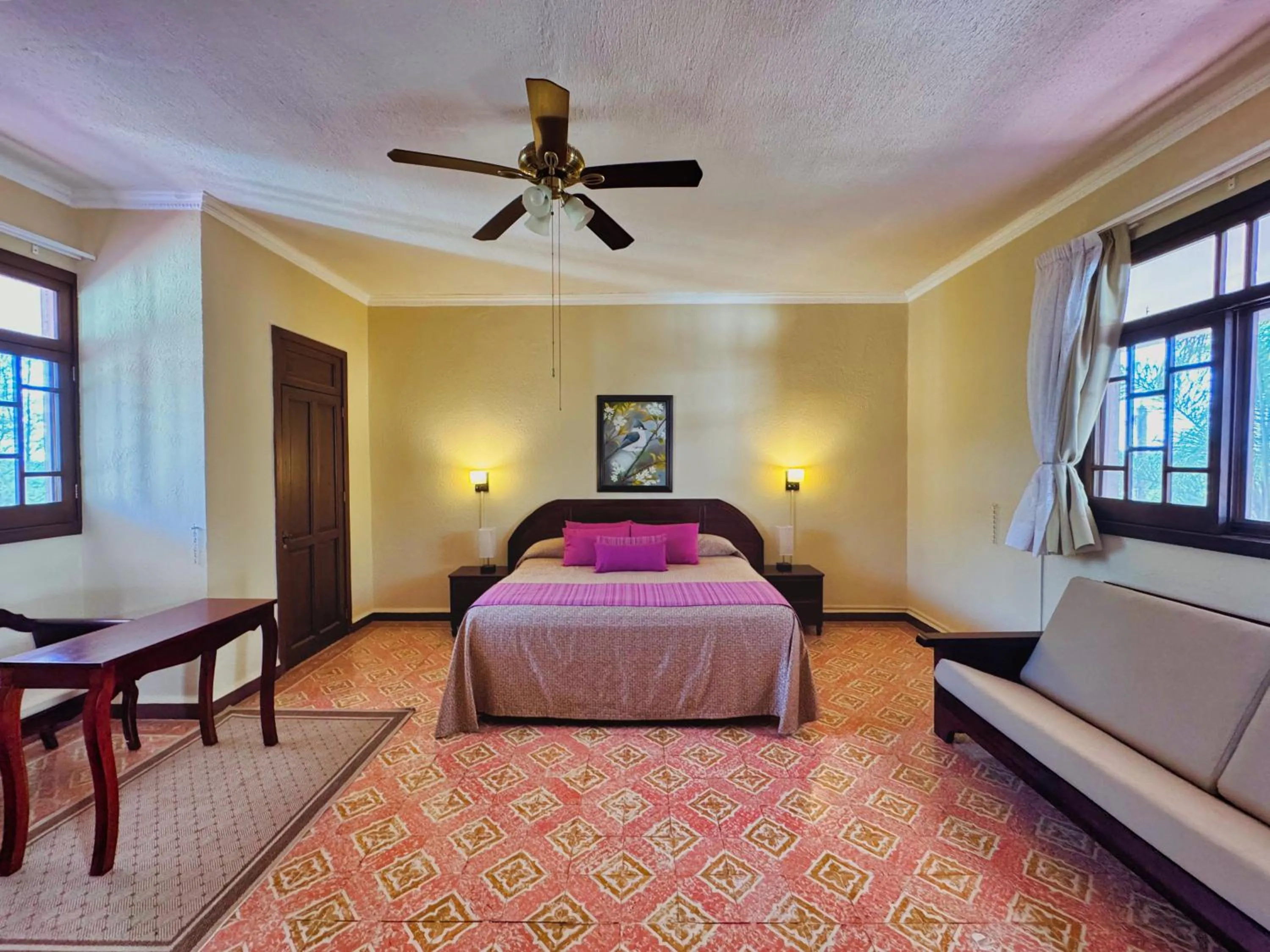 Double or Twin Room with Shared Bathroom - single occupancy in Finca Garullo Hotel Boutique