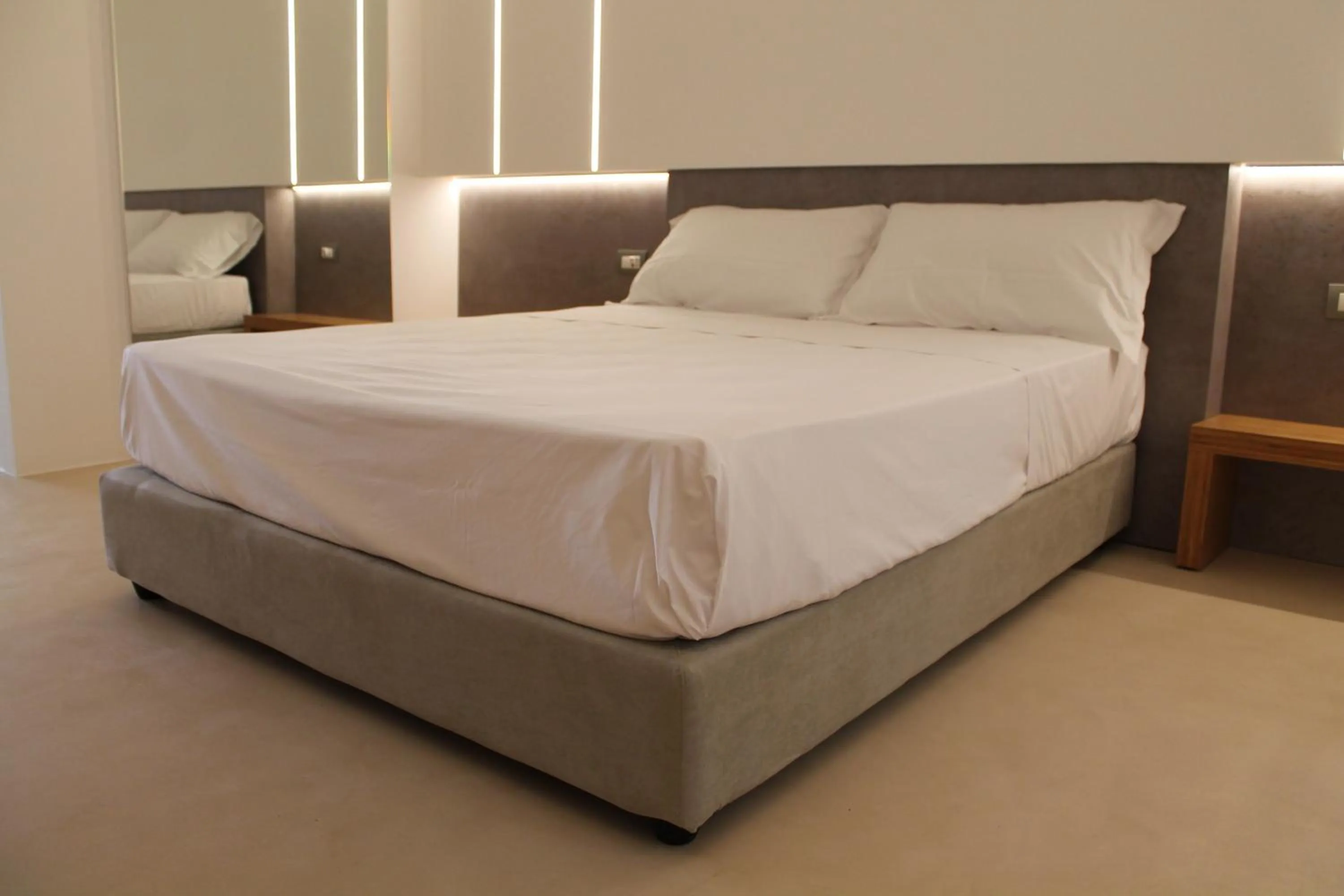 Bedroom, Bed in Seven Suite B&B