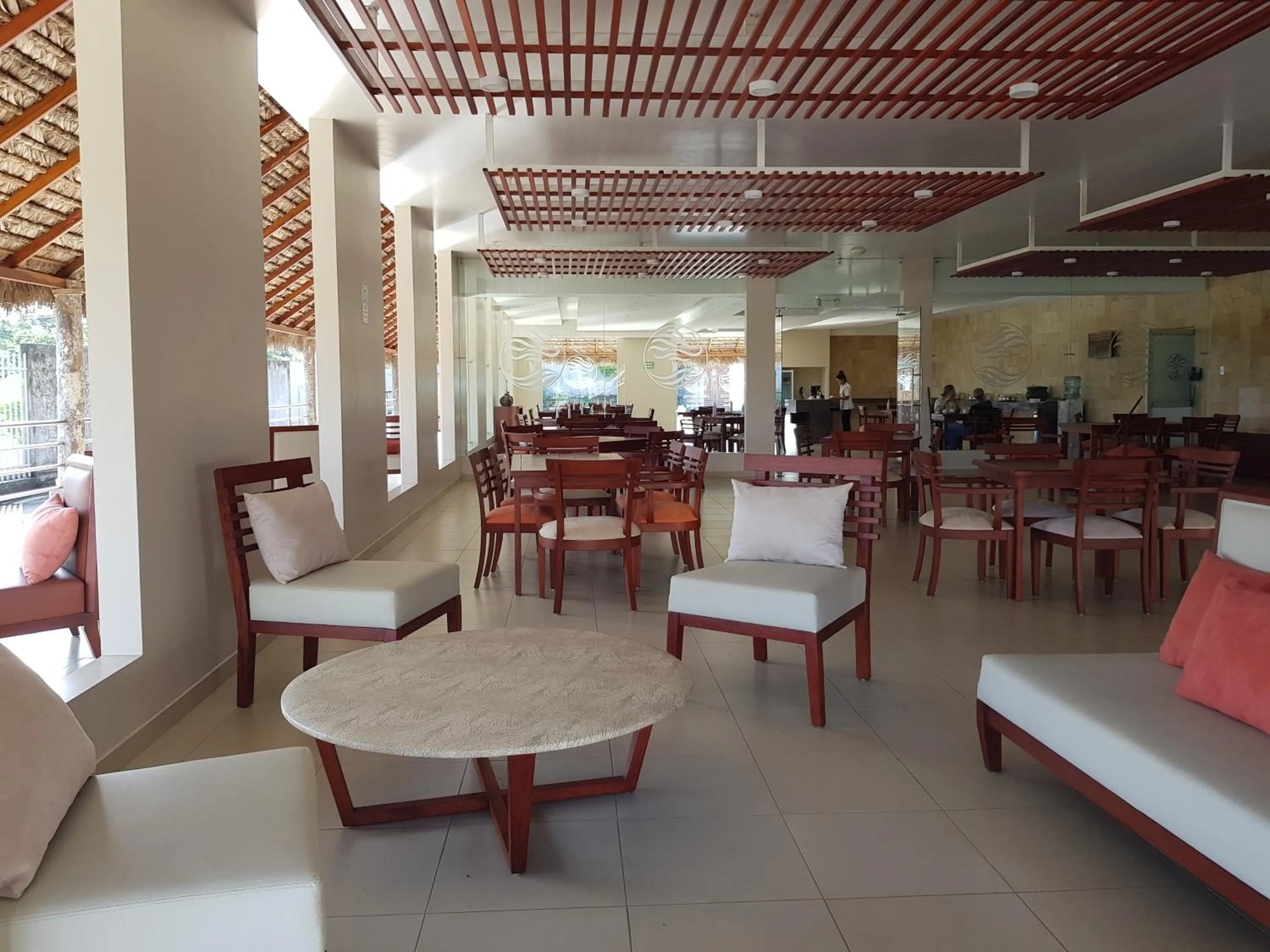 Restaurant/places to eat in Gran Hotel de Lago - Shushufindi