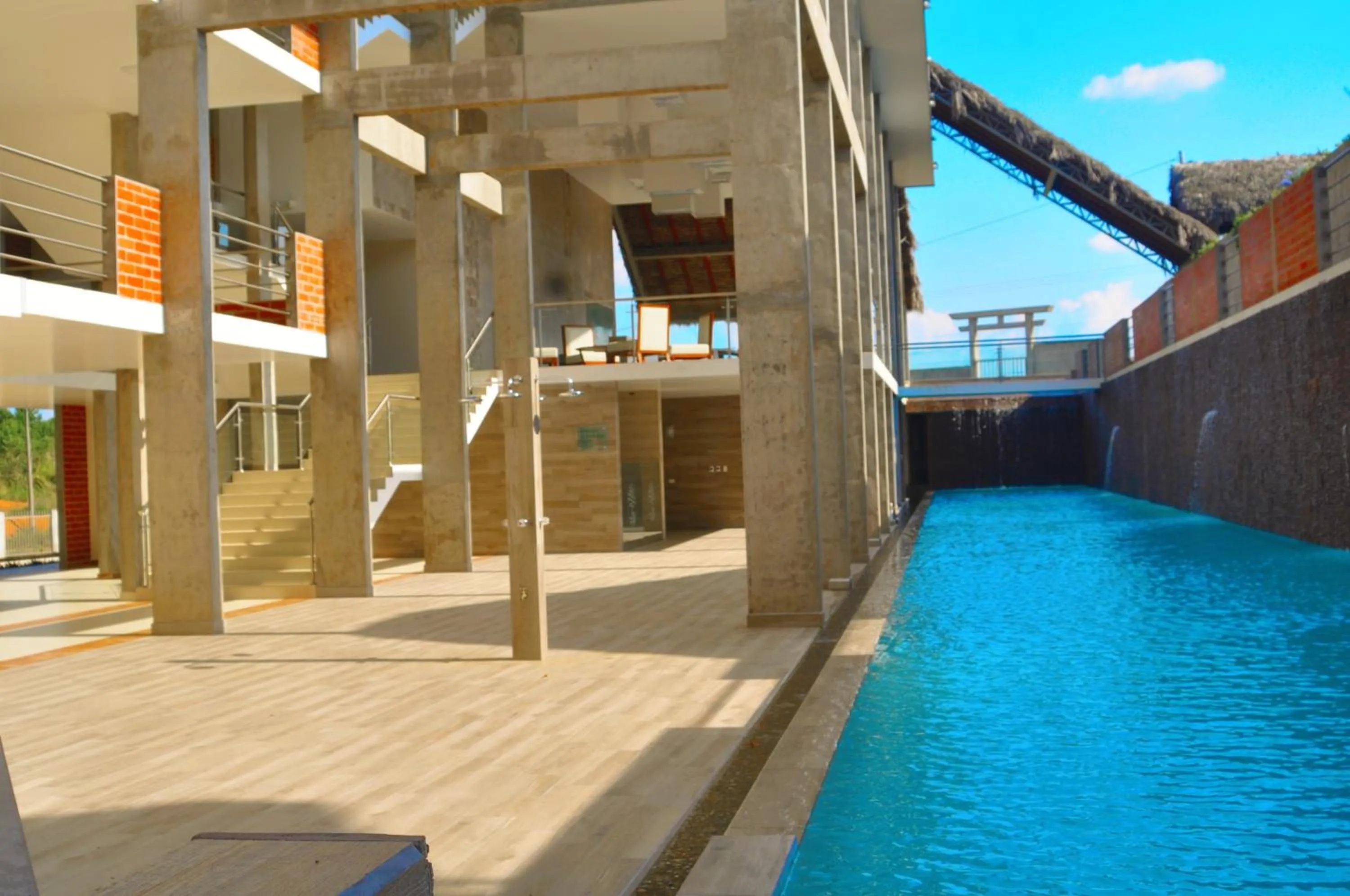 Swimming pool in Gran Hotel de Lago - Shushufindi