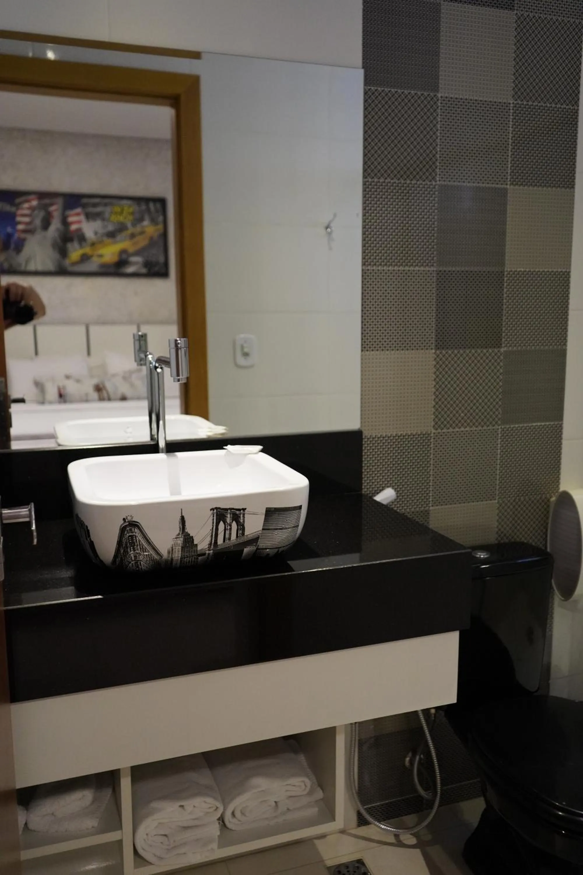 Bathroom in Pak Suítes Hotel