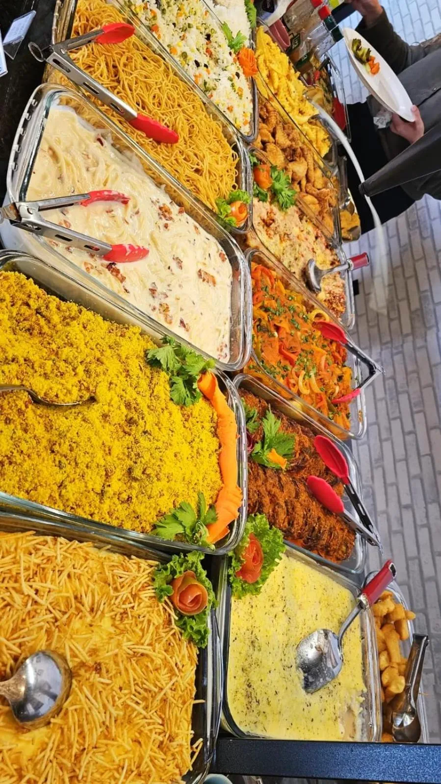 Restaurant/places to eat in Pak Suítes Hotel