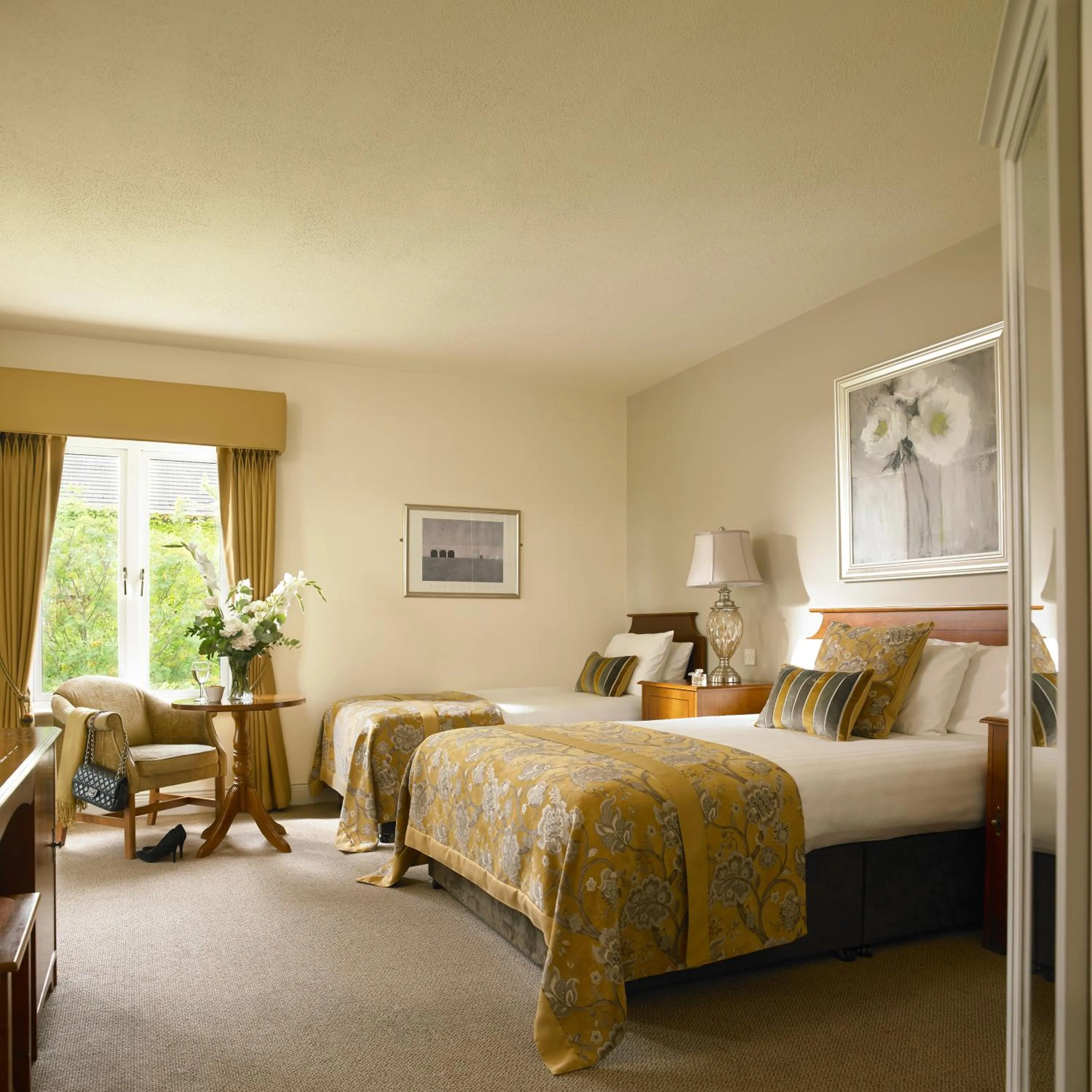 Bedroom, Bed in Kilmurry Lodge Hotel