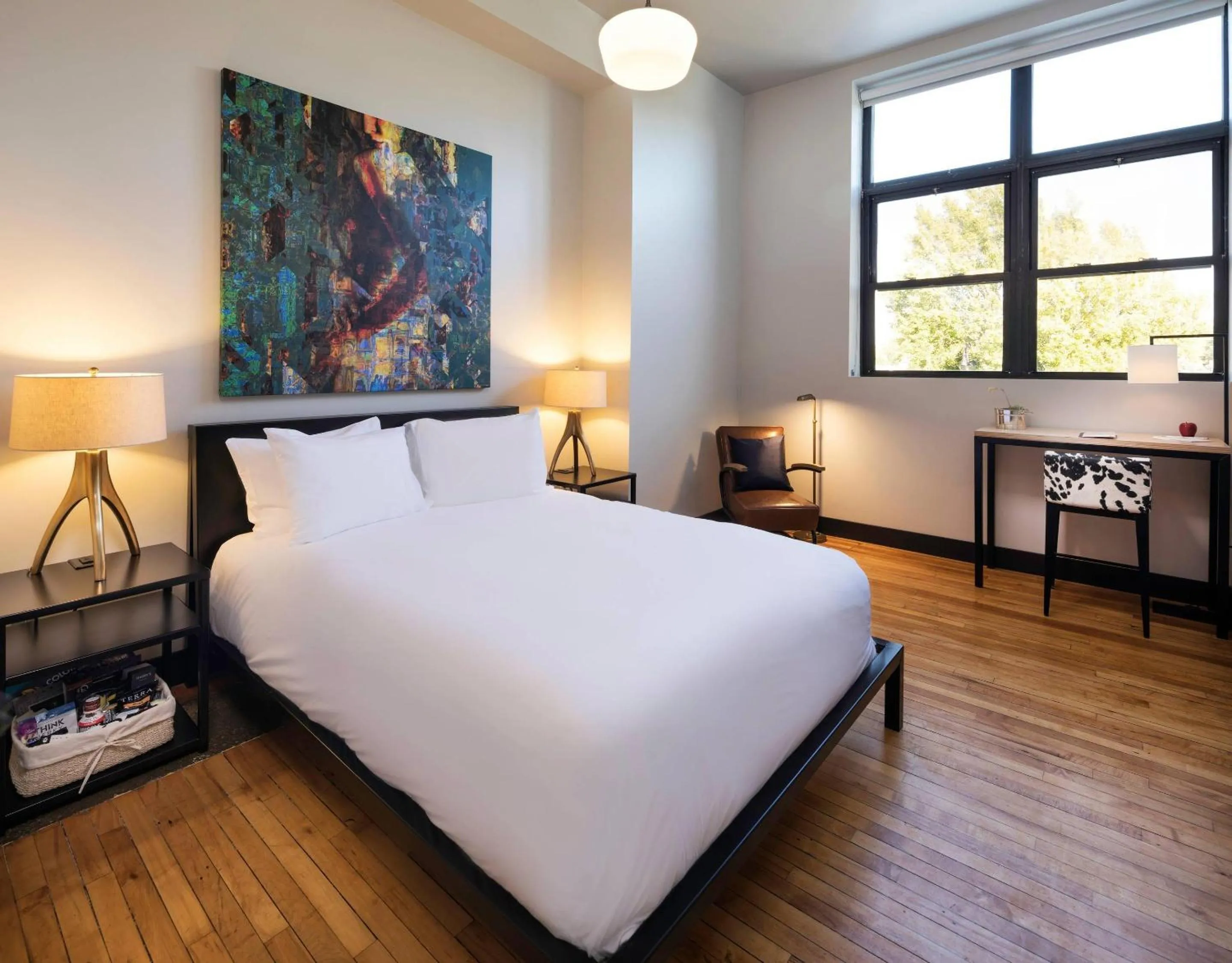 Bedroom, Bed in Hotel Grinnell, Ascend Hotel Collection