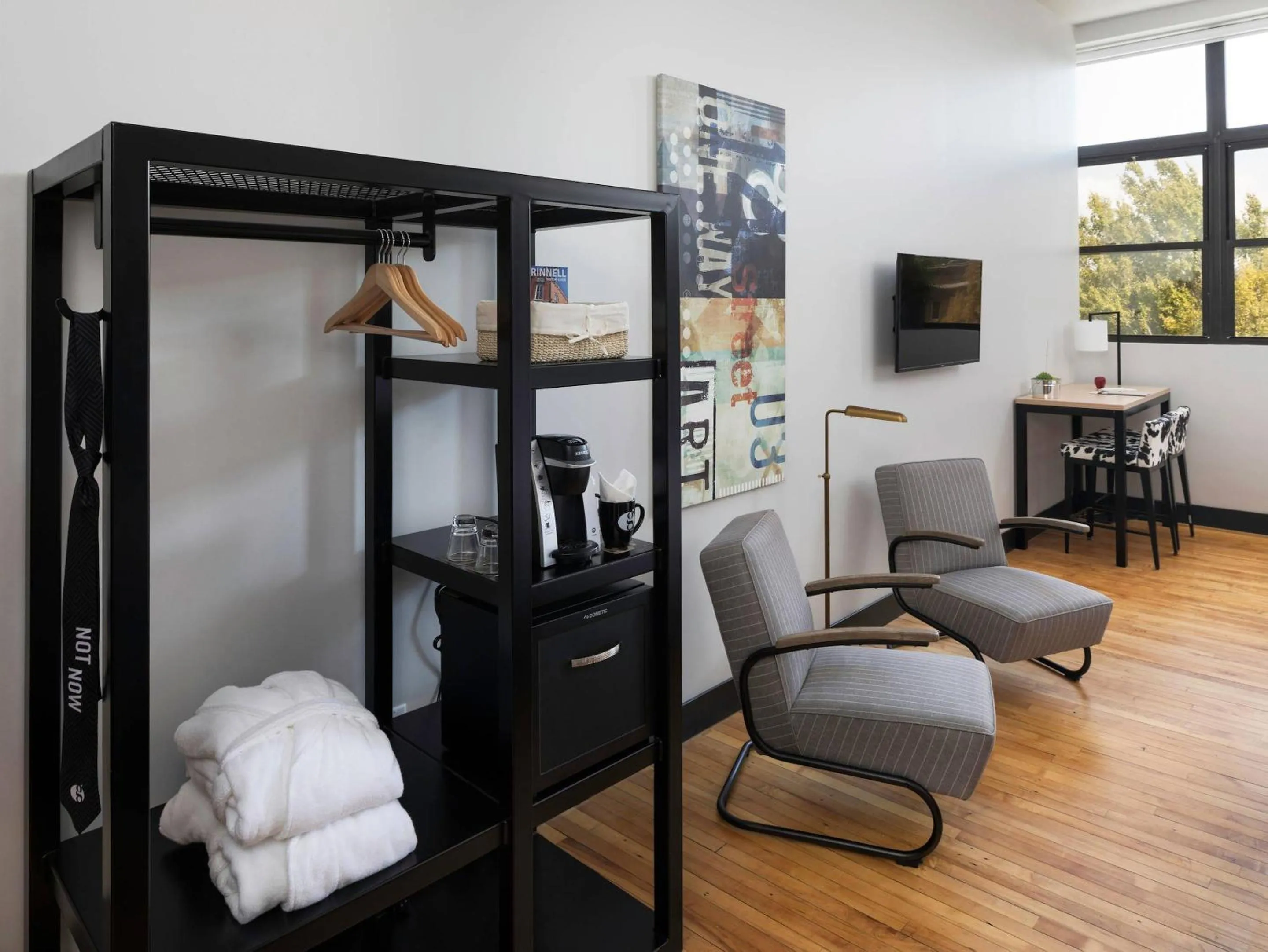 Bedroom, Bed in Hotel Grinnell, Ascend Hotel Collection