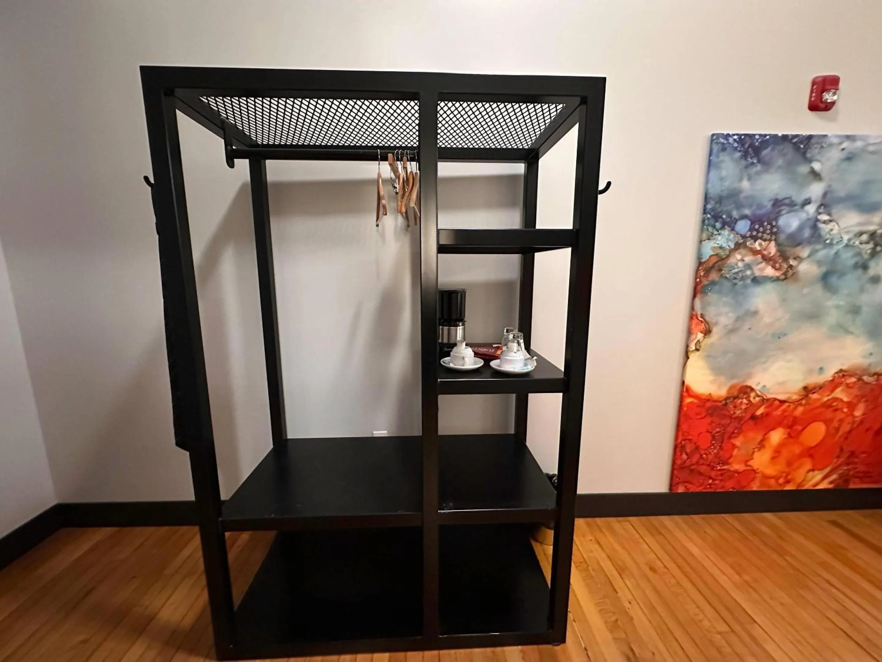 Bedroom in Hotel Grinnell, Ascend Hotel Collection