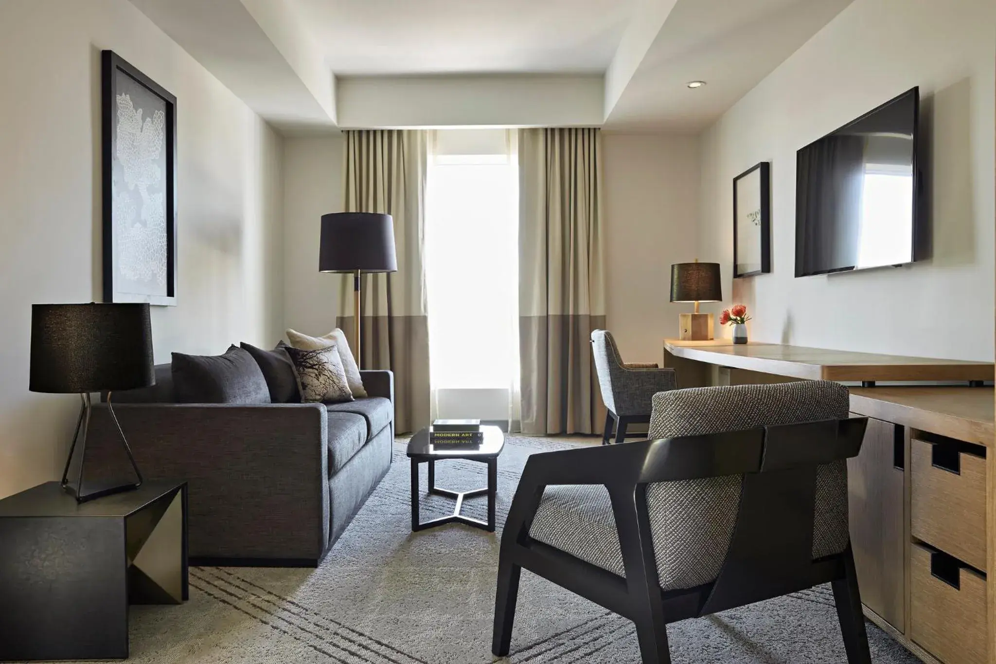 One-Bedroom Suite in Kimpton Sawyer Hotel by IHG One-Bedroom Suite in Kimpton Sawyer Hotel by IHG