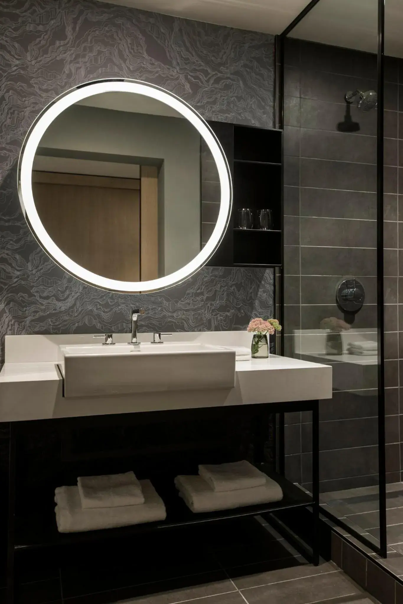 Premium Queen Room with Two Queen Beds and View in Kimpton Sawyer Hotel by IHG Premium Queen Room with Two Queen Beds and View in Kimpton Sawyer Hotel by IHG