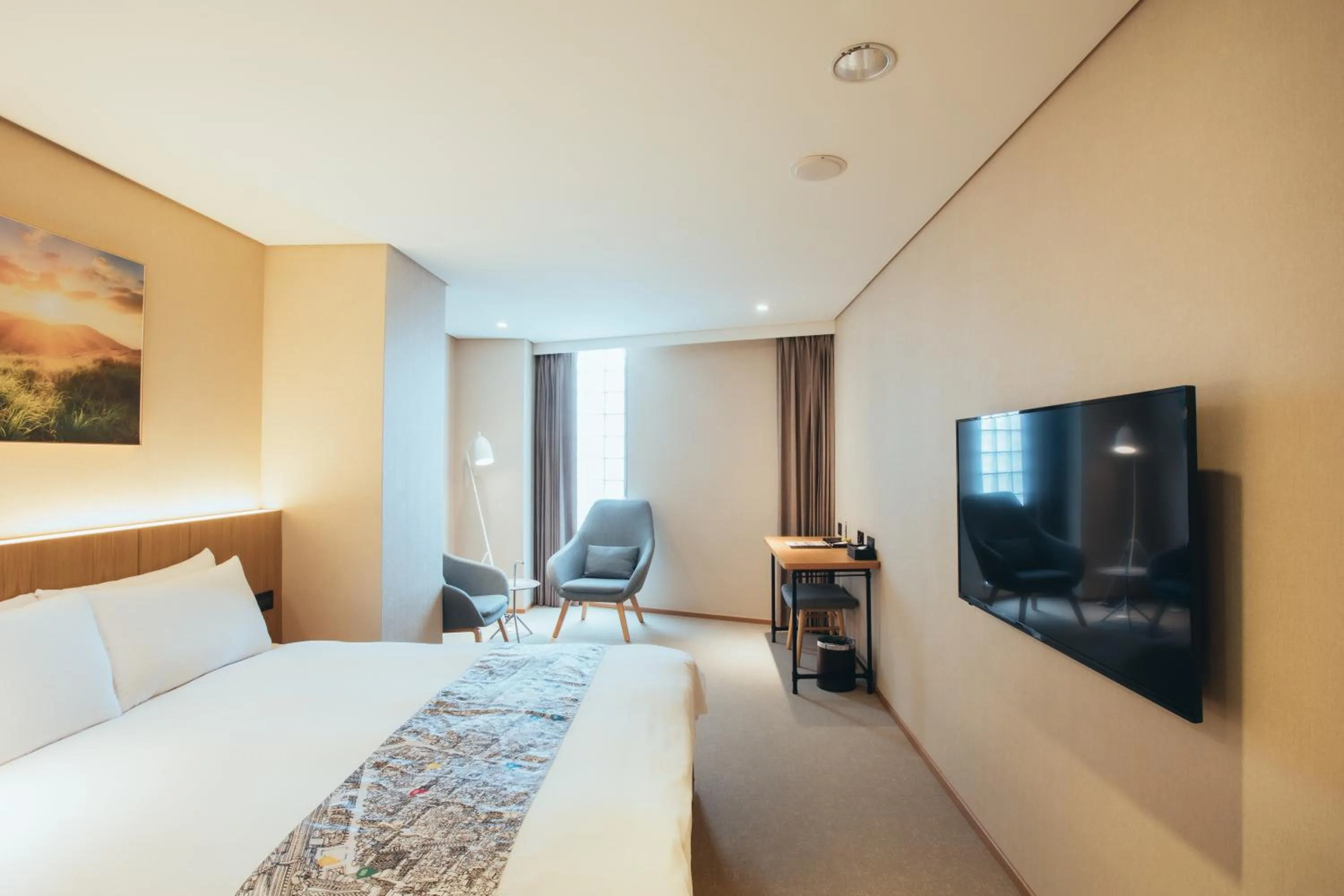 TV and multimedia, Bed in Mega Hotel