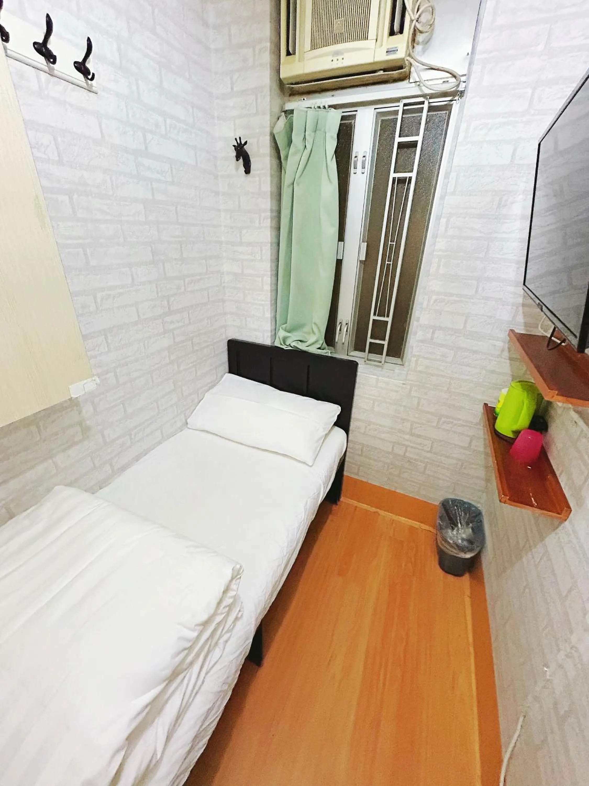 Bed in Cozy Inn Jordan Station