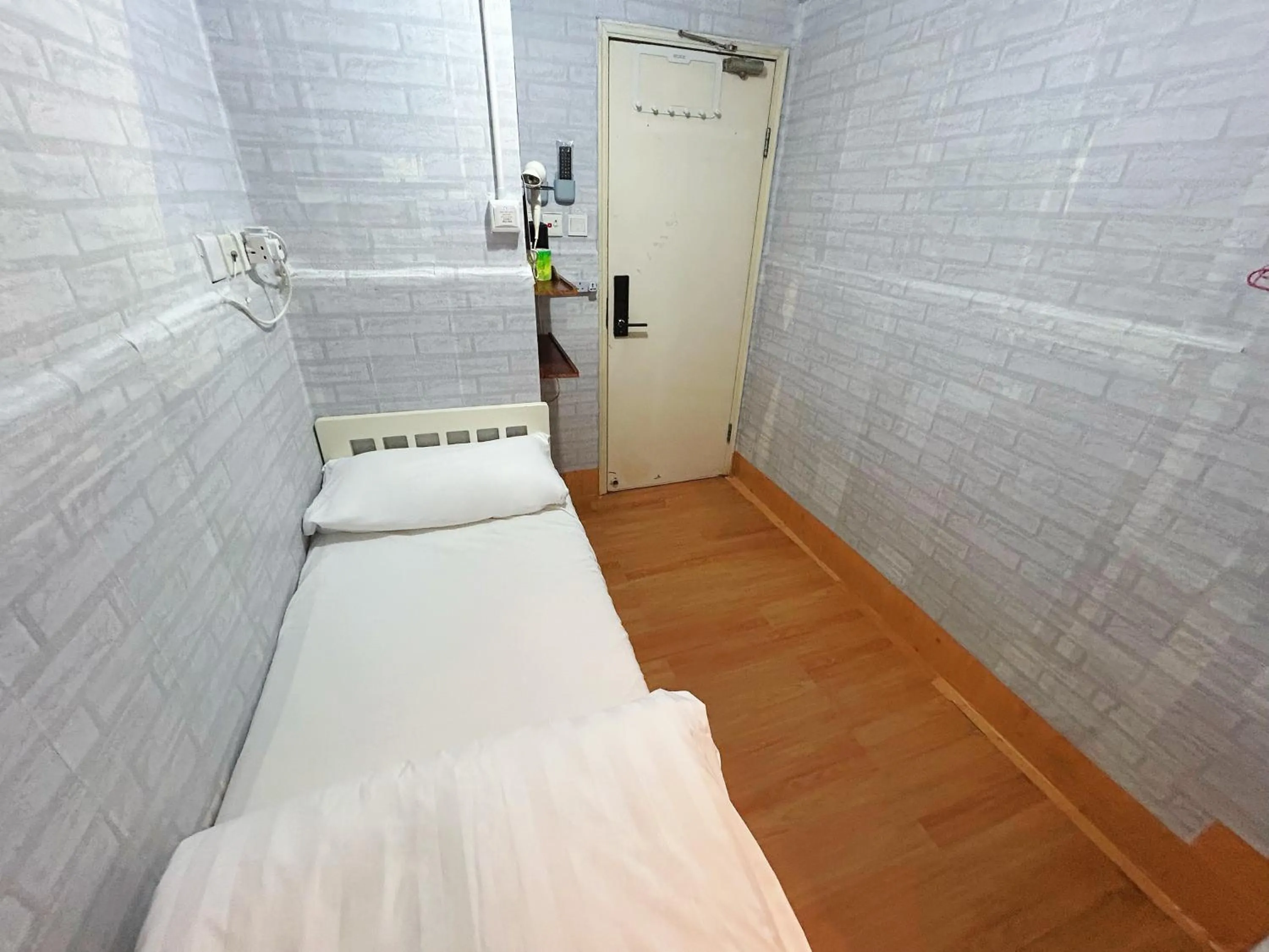 Bed in Cozy Inn Jordan Station