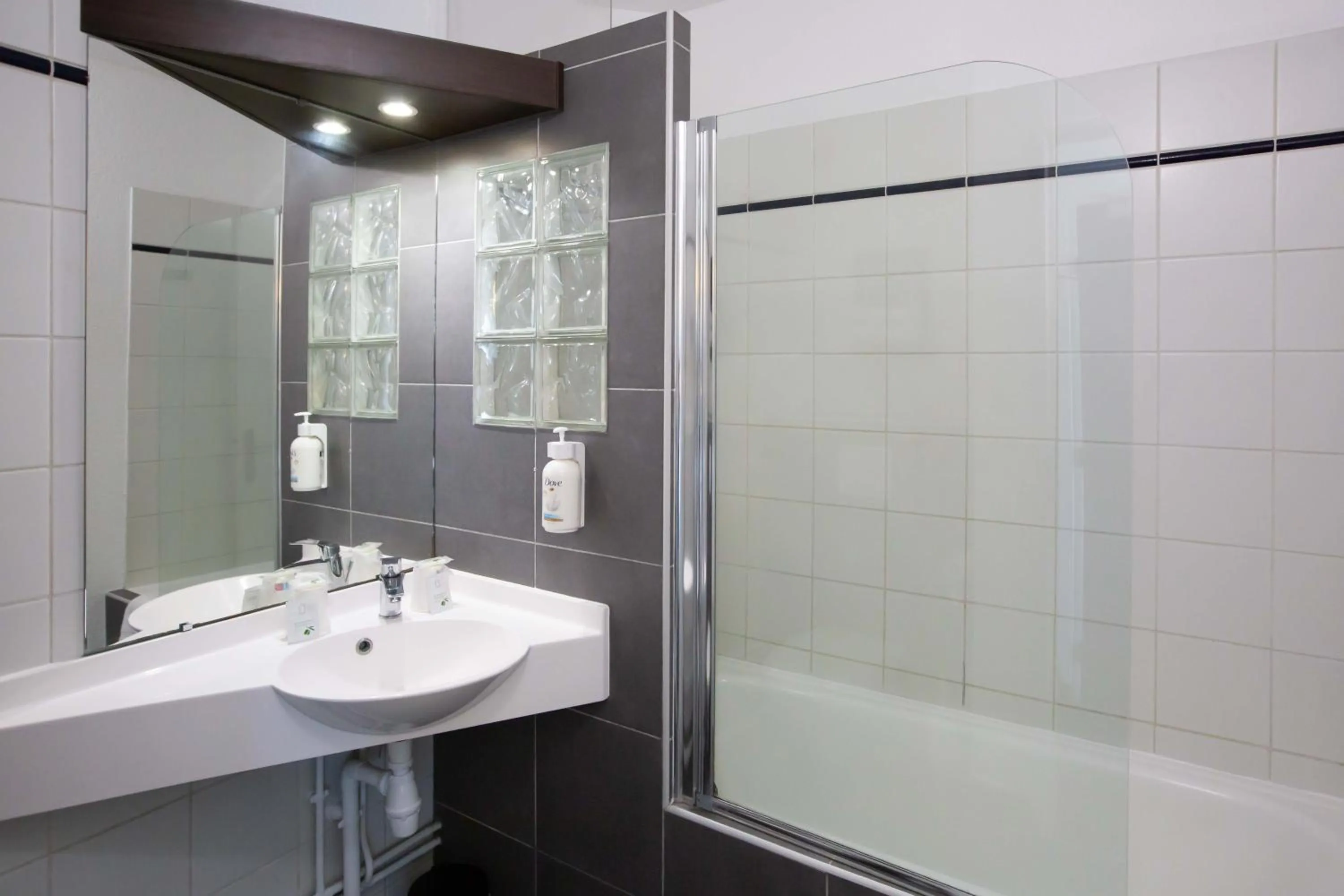 Bathroom in Urban by balladins Eaubonne