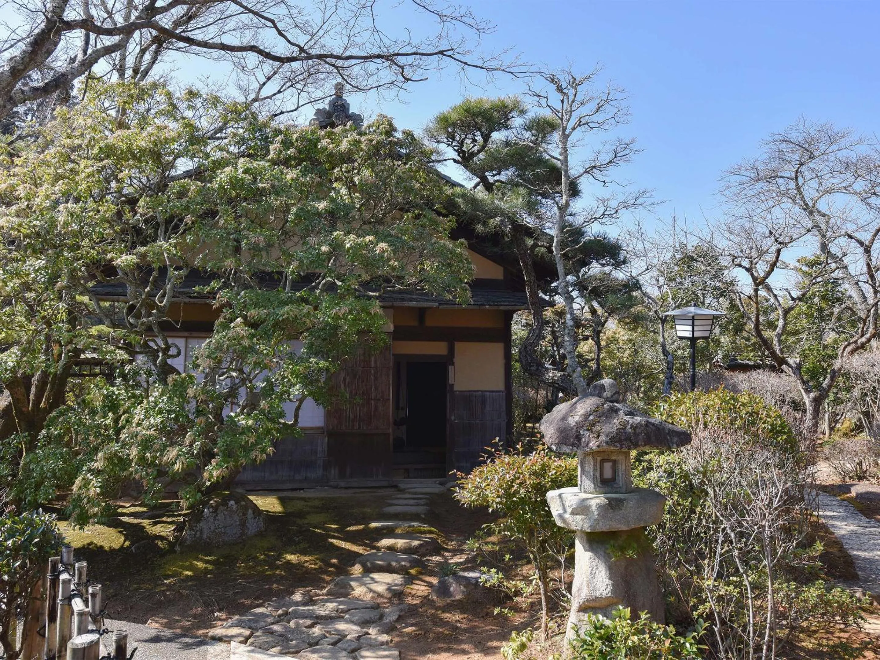 Property building in Nagataki