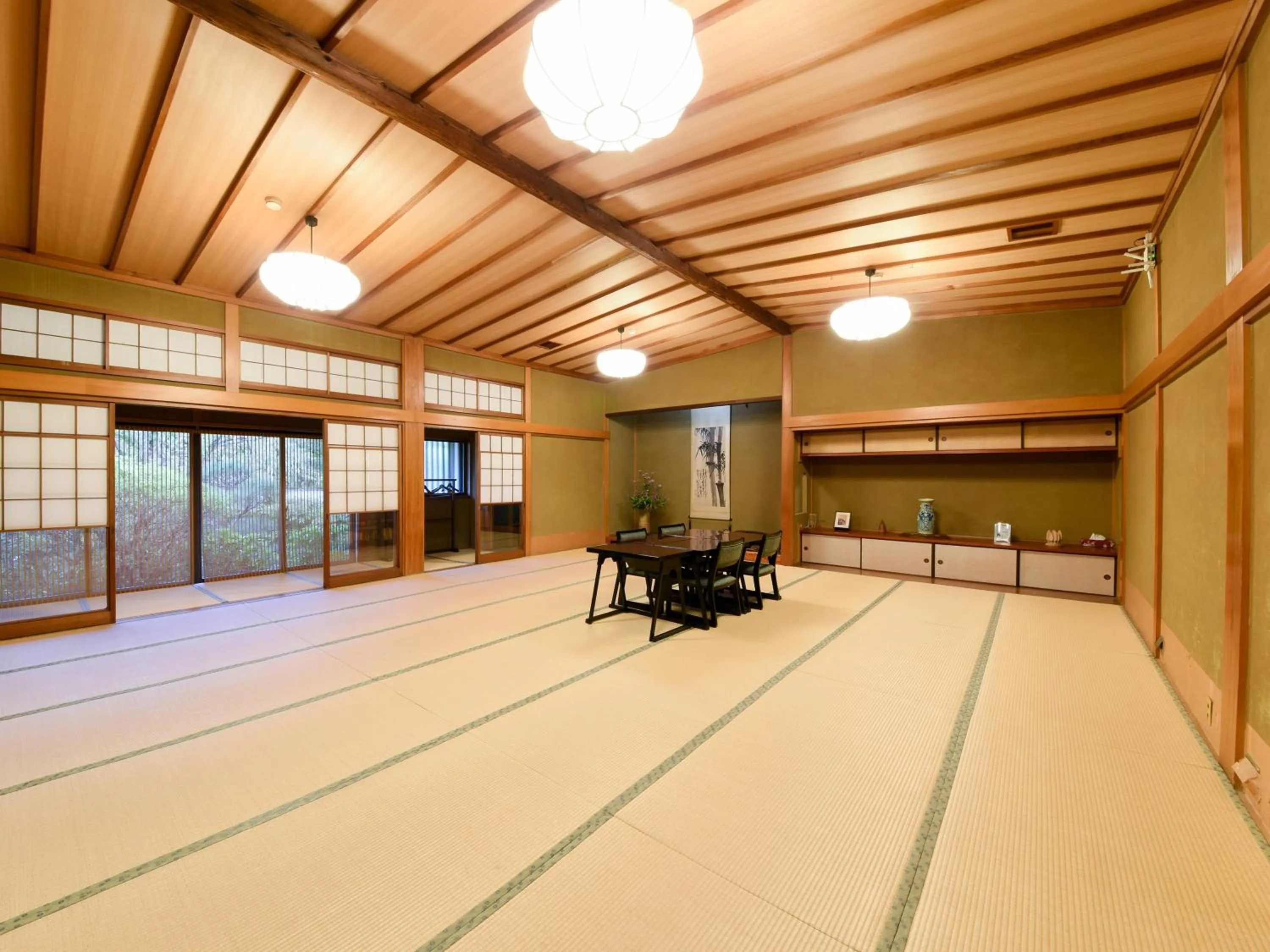 Banquet/Function facilities in Nagataki