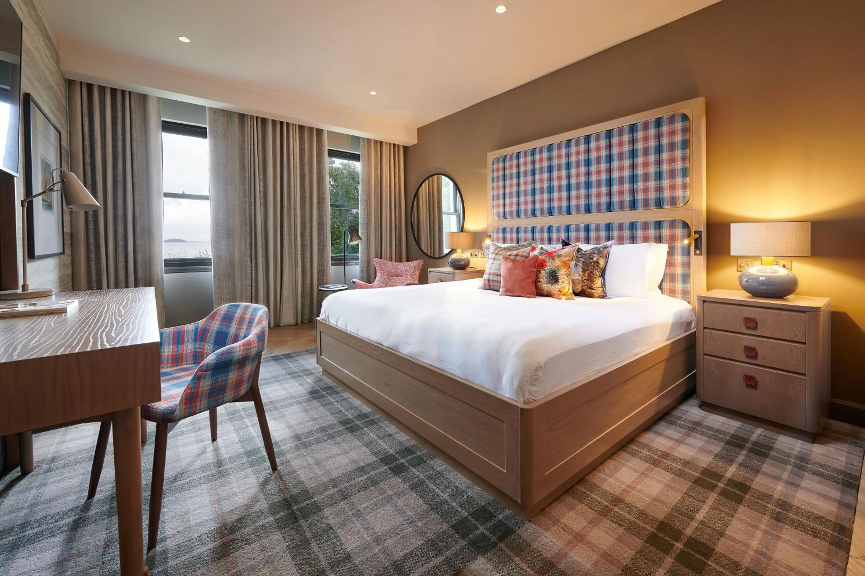 Bedroom, Bed in Cameron House on Loch Lomond