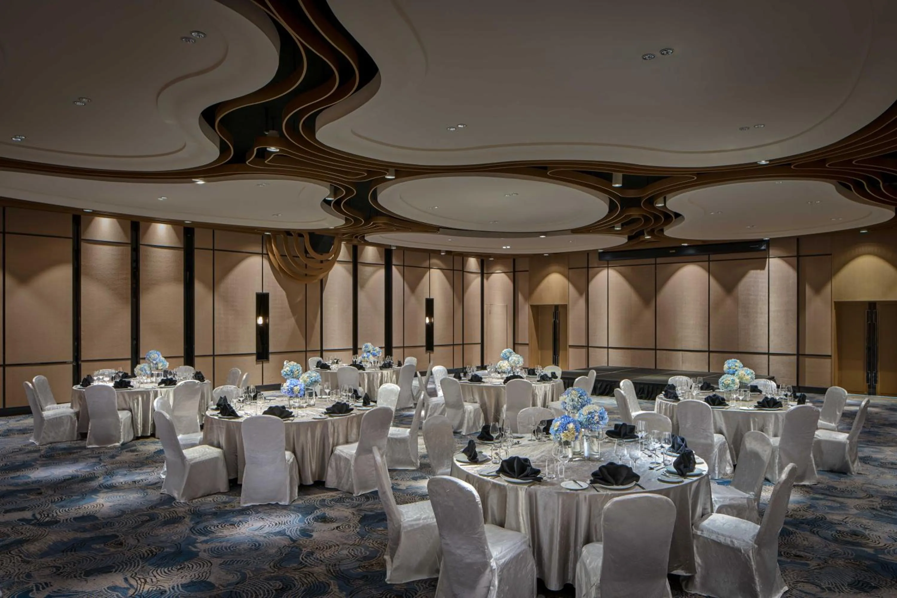 Banquet/Function facilities in The QUBE Hotel Shanghai Hongqiao