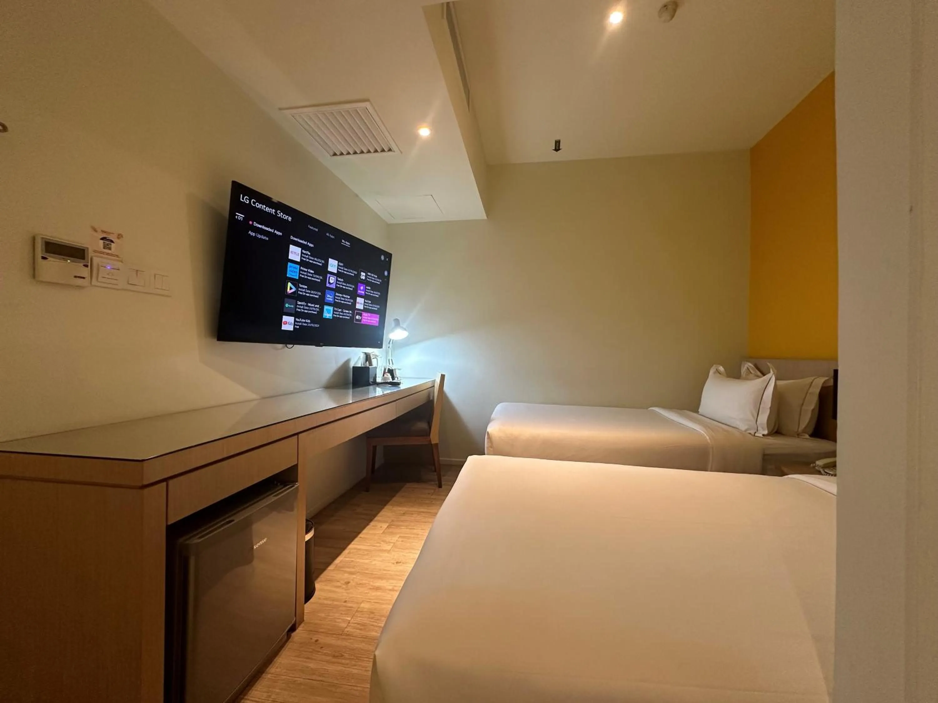 Bed in SGI Vacation Club Hotel