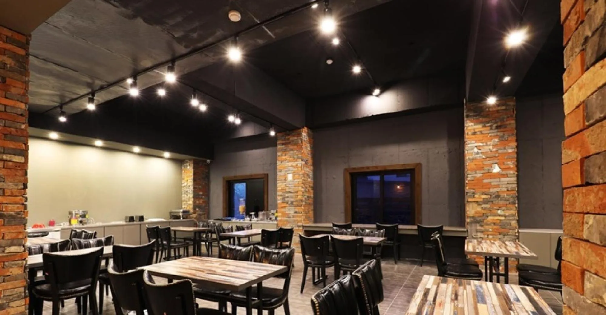 Dining area in Hotel Mondavi