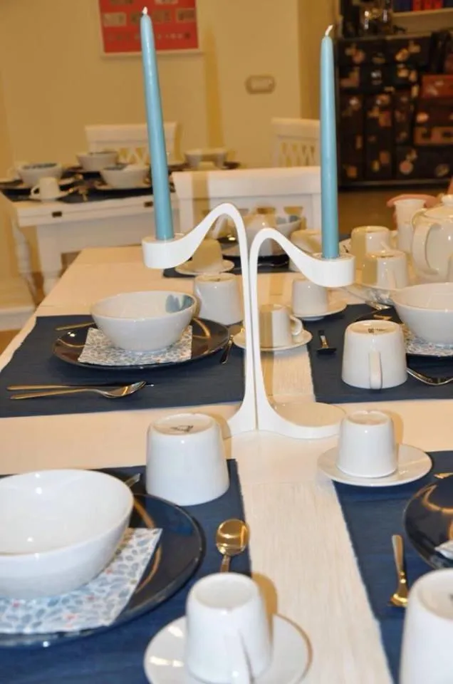 Communal lounge/ TV room in B&B Chiaia 216