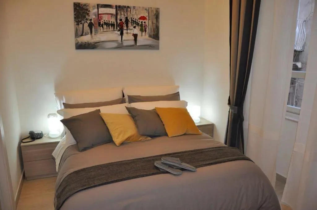 Bedroom, Bed in B&B Chiaia 216