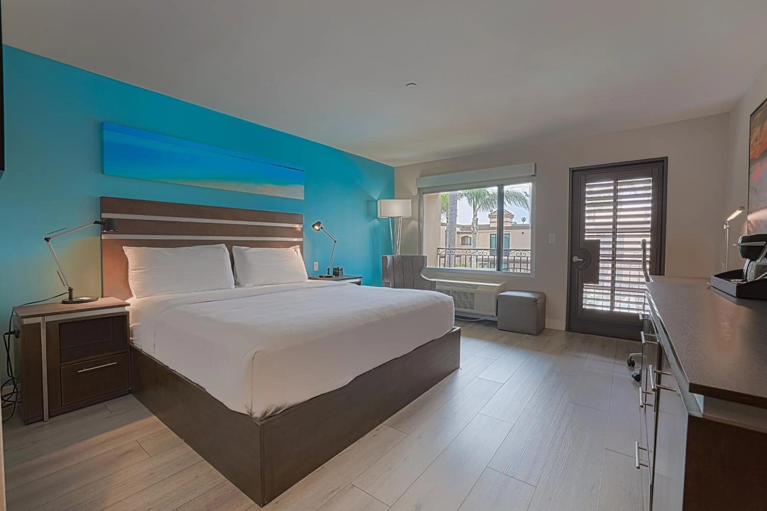 Bed in The Cove Hotel