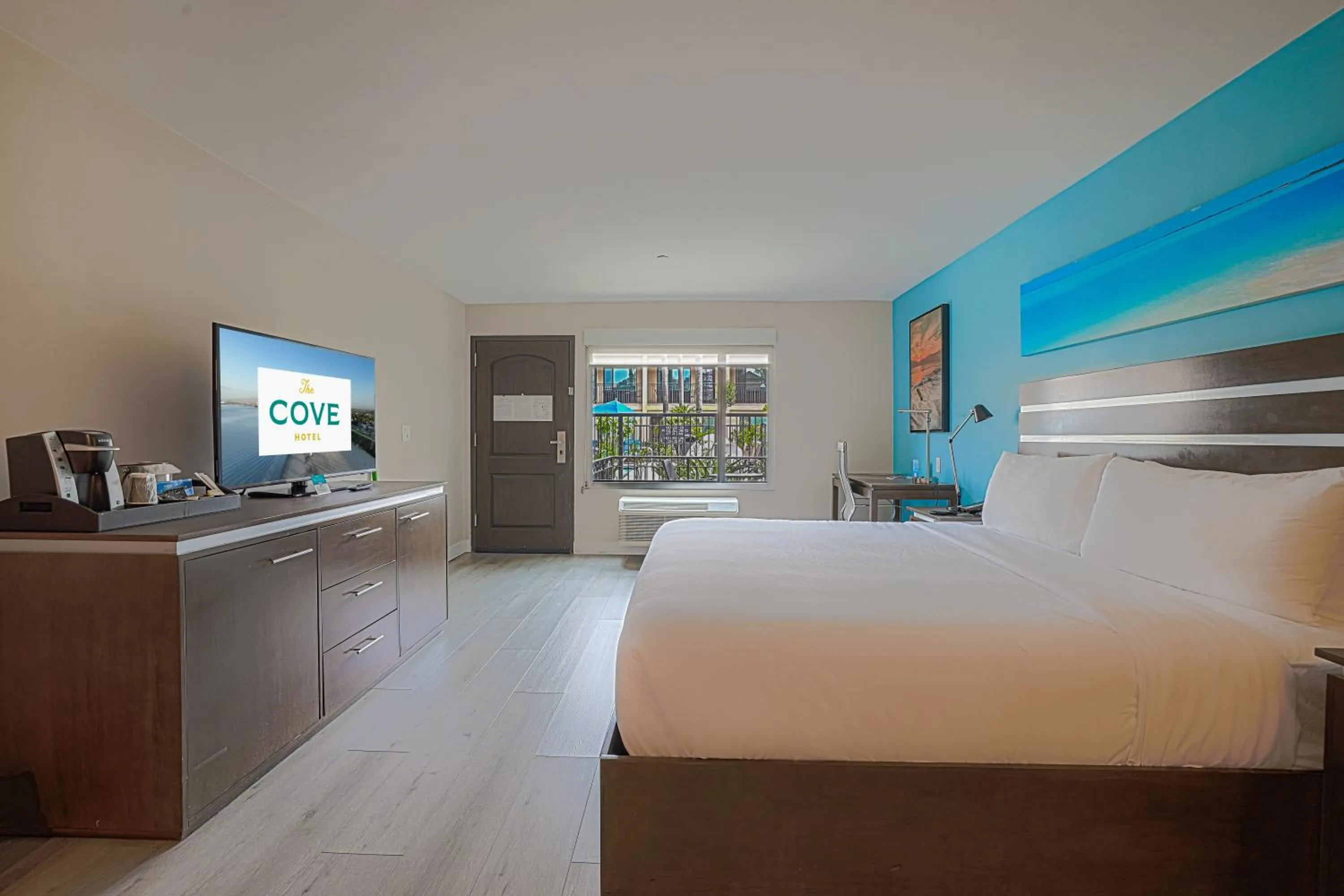 Bed in The Cove Hotel