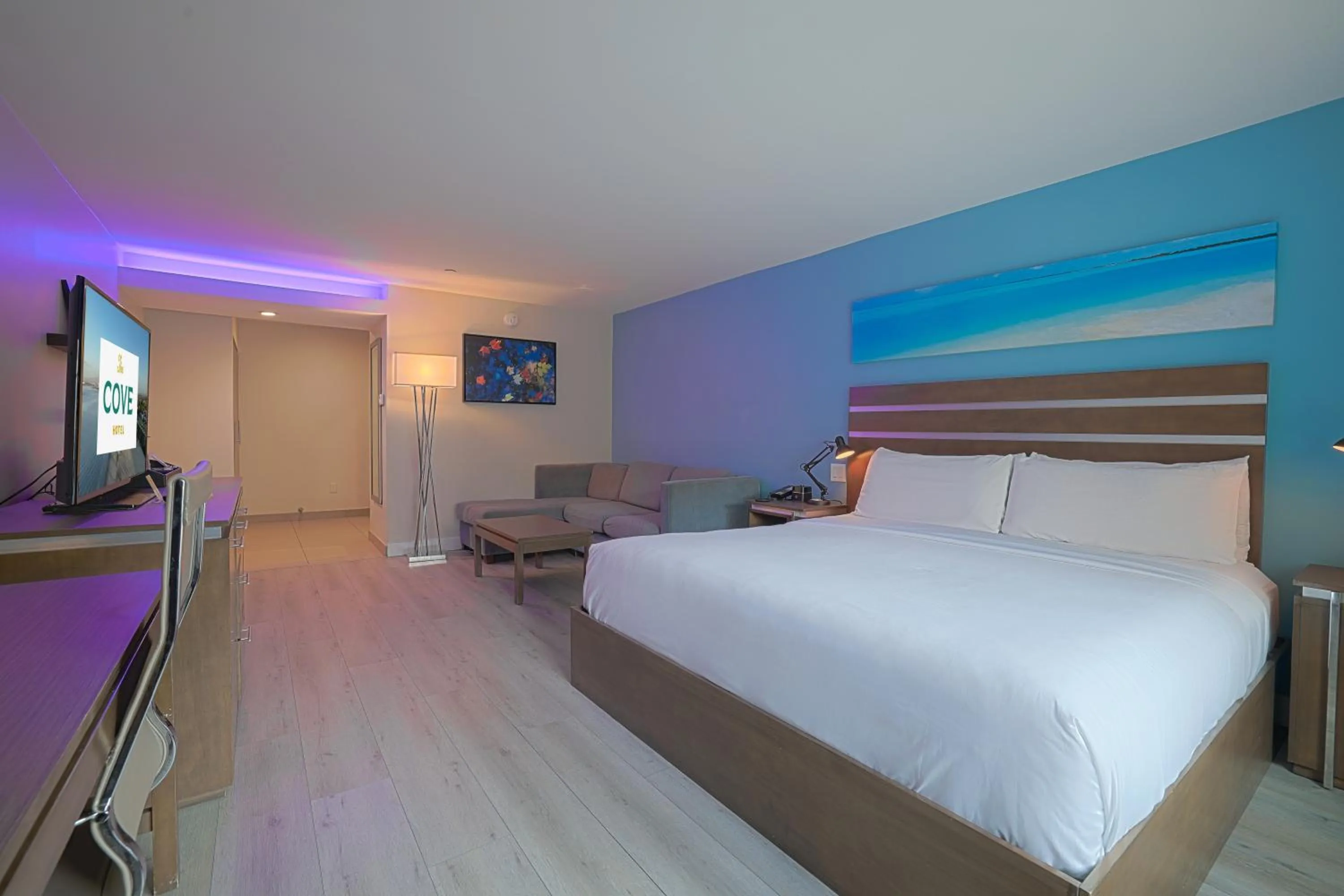 Bed in The Cove Hotel