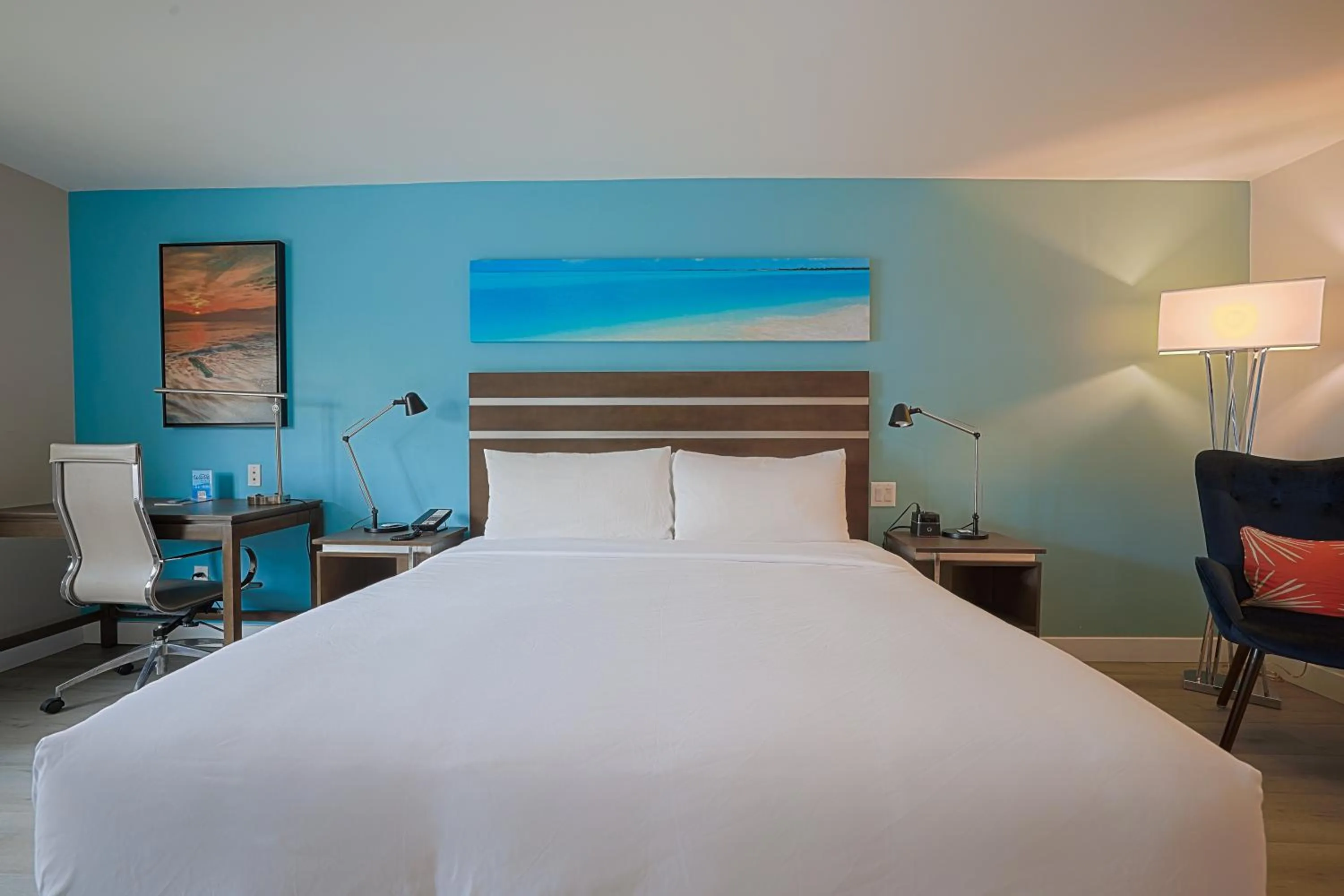 Bed in The Cove Hotel