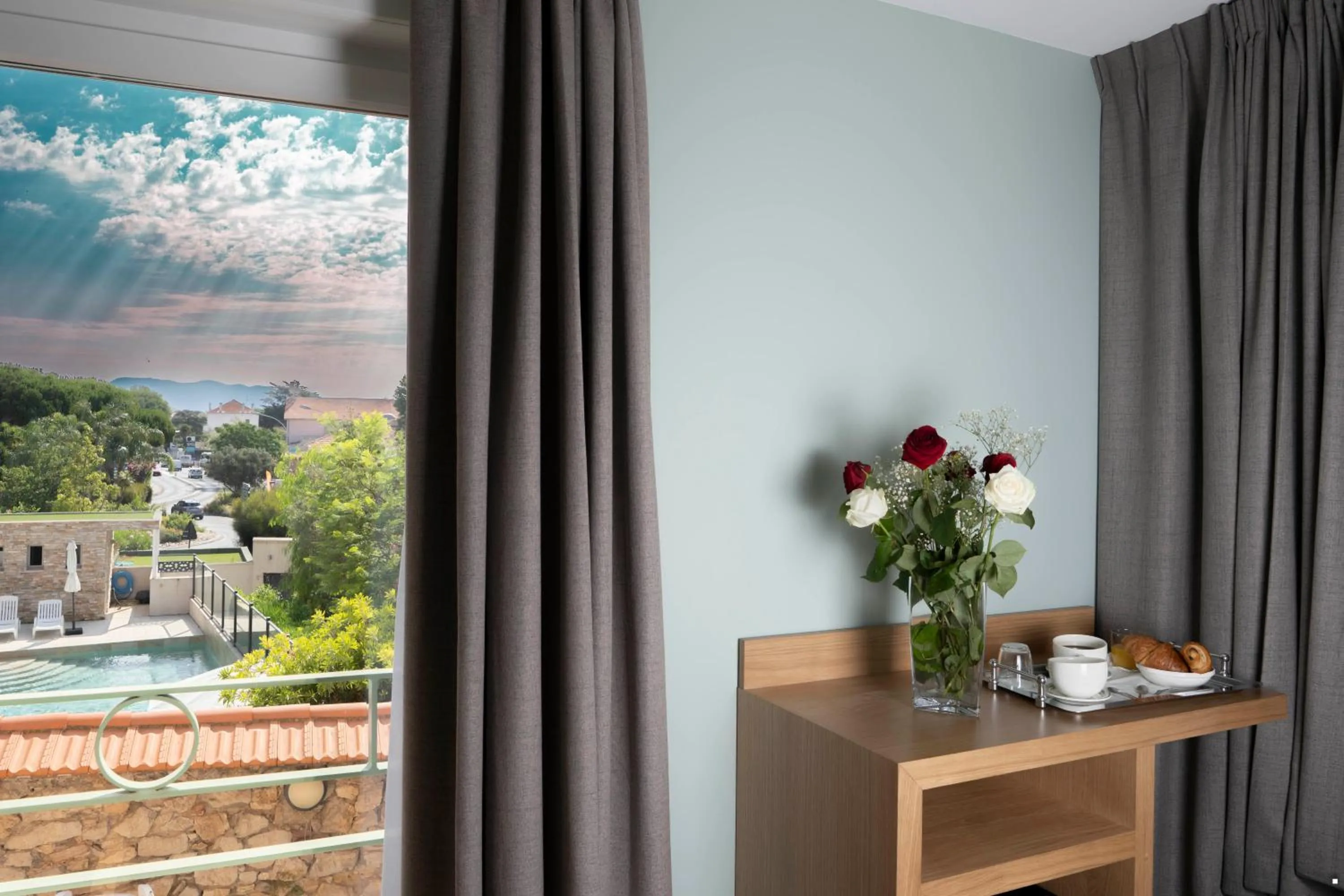 Pool view in Best Western Plus Sanary