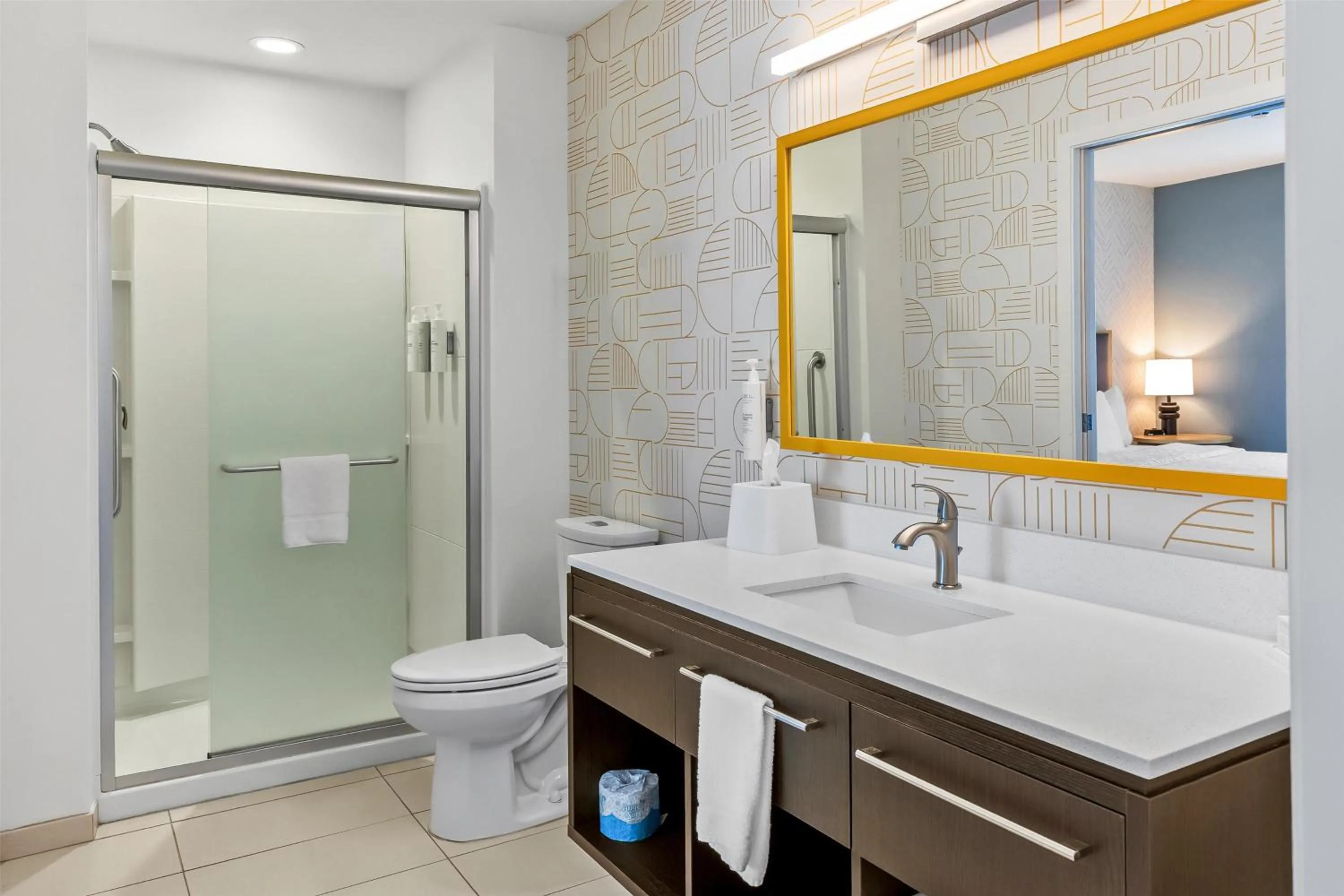 Bathroom in Home2 Suites By Hilton Youngstown