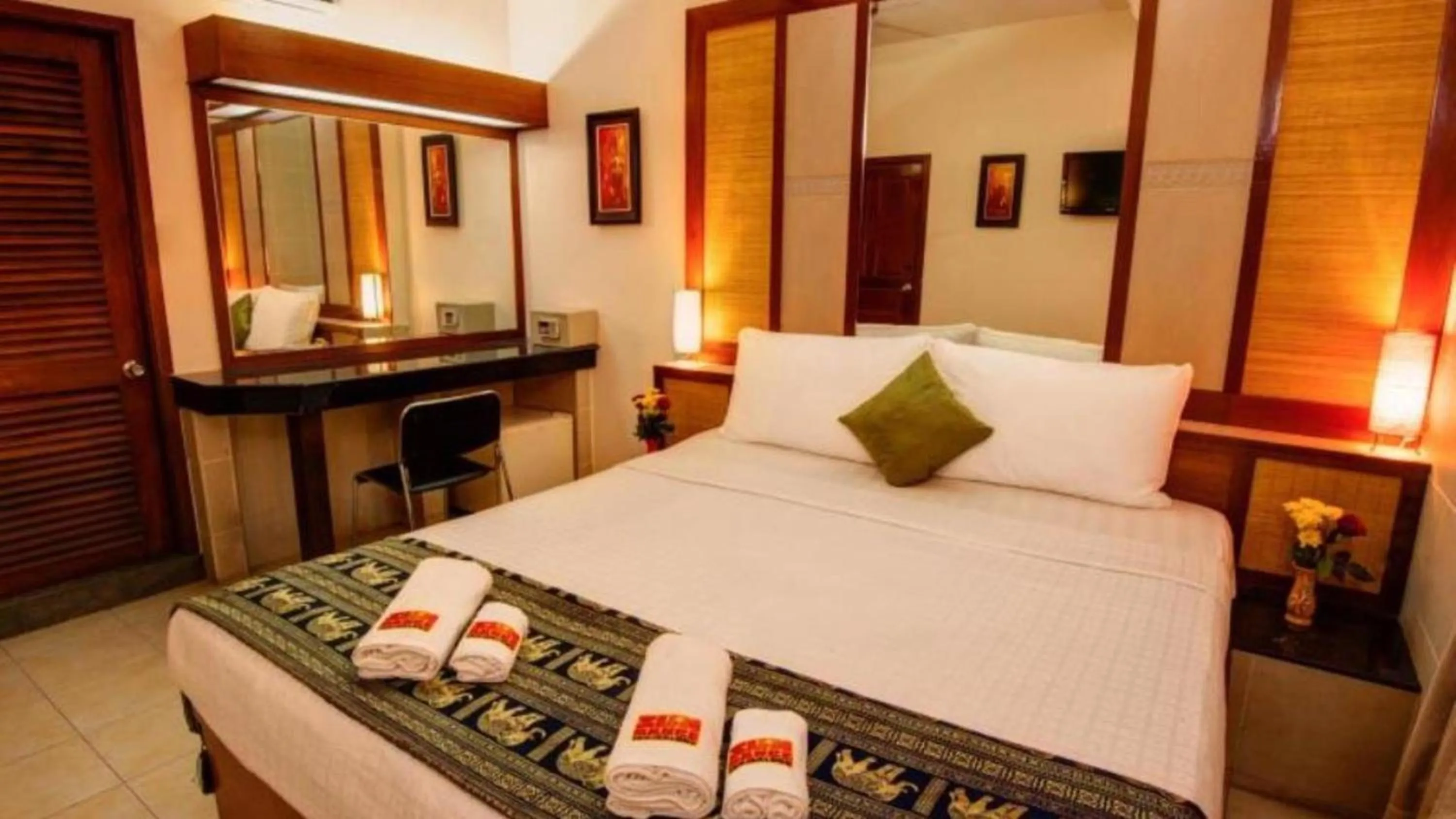 Bed in Bar Oz Riverside Guesthouse