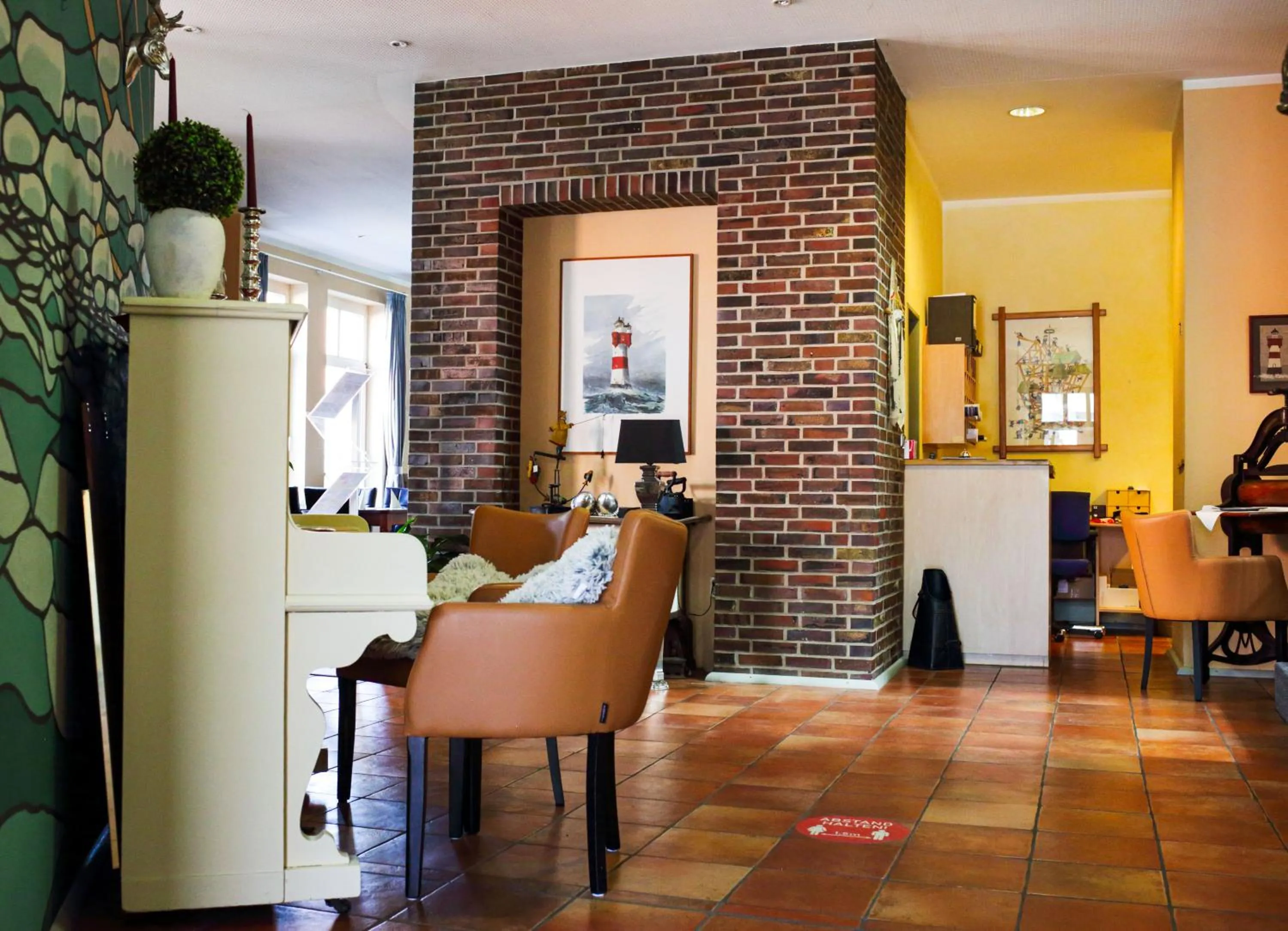 Lobby or reception in Butjadinger Hof