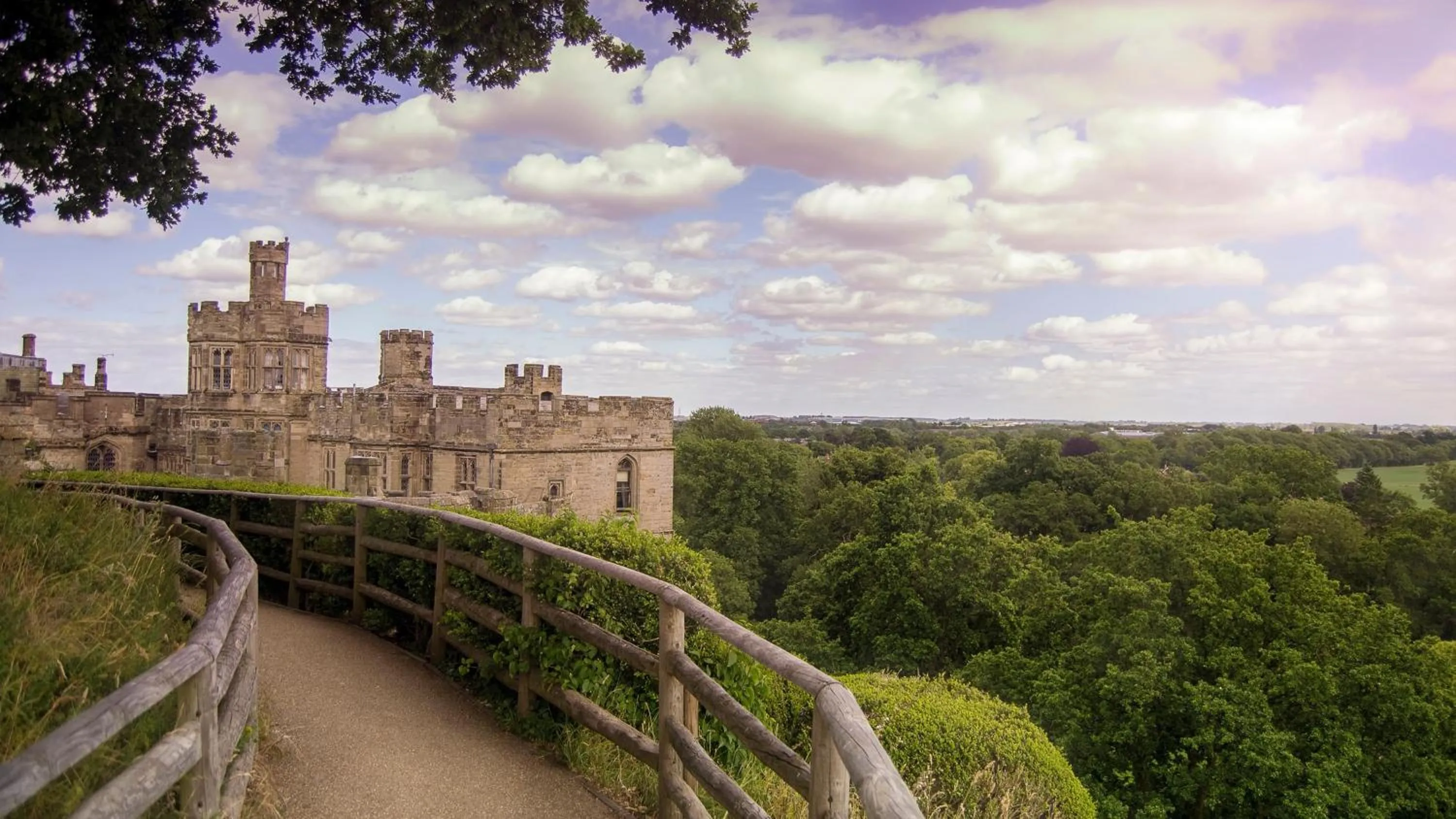 Area and facilities in Holiday Inn Leamington Spa - Warwick by IHG