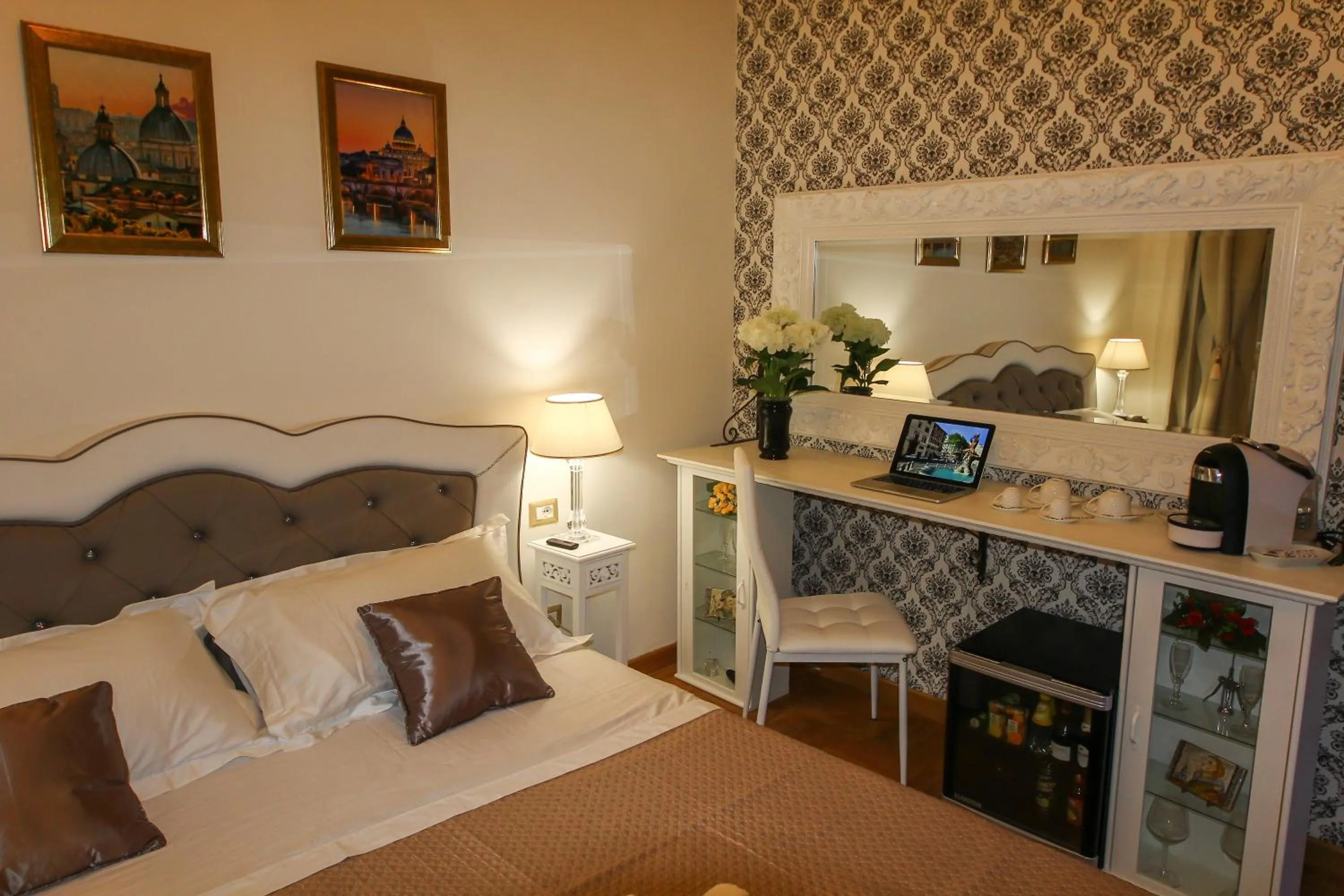 Bed in Barberini Dream