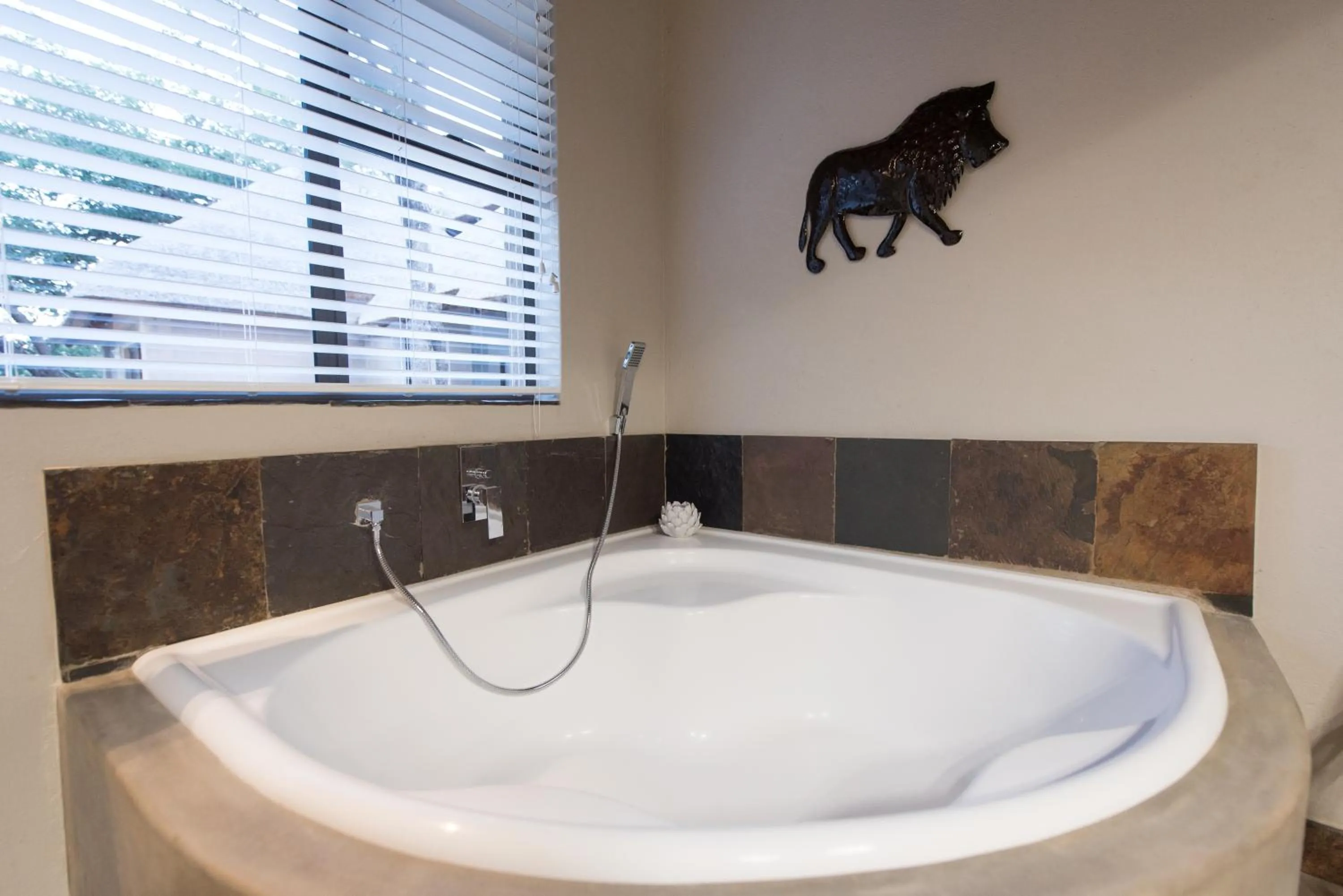 Bathroom in Bushbaby River Lodge