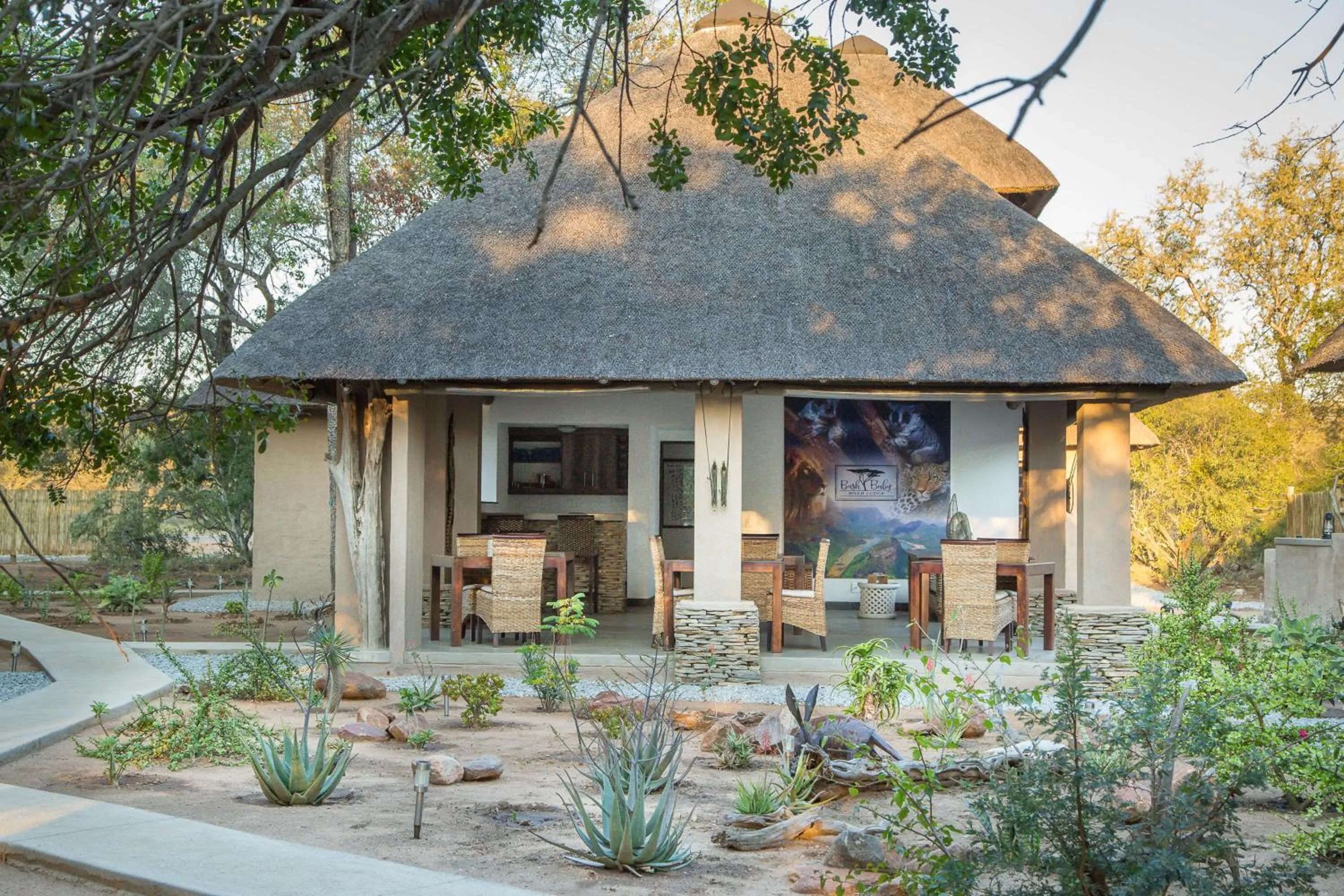 Restaurant/places to eat in Bushbaby River Lodge