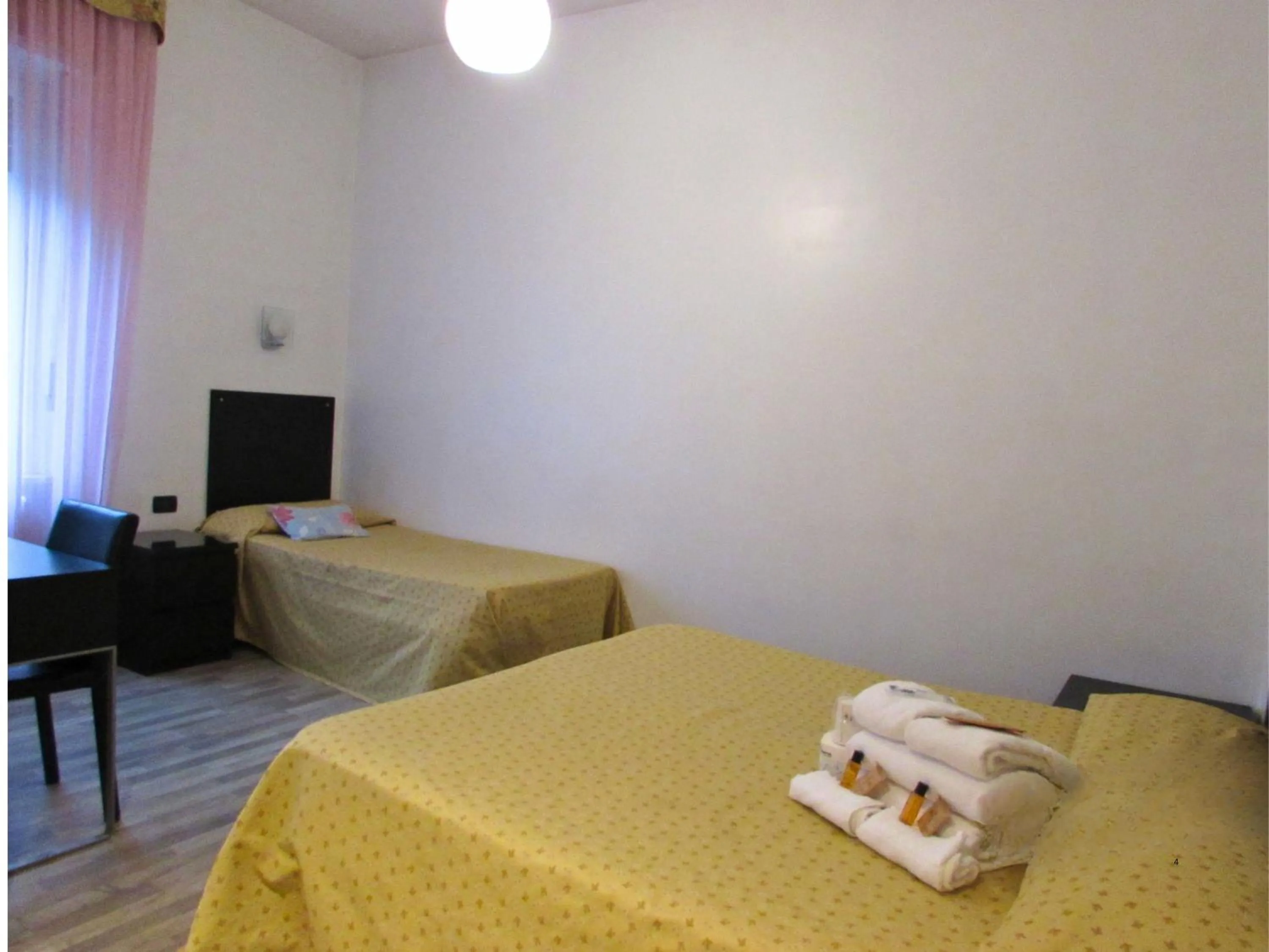 Bed in Hotel Ponte Sassi