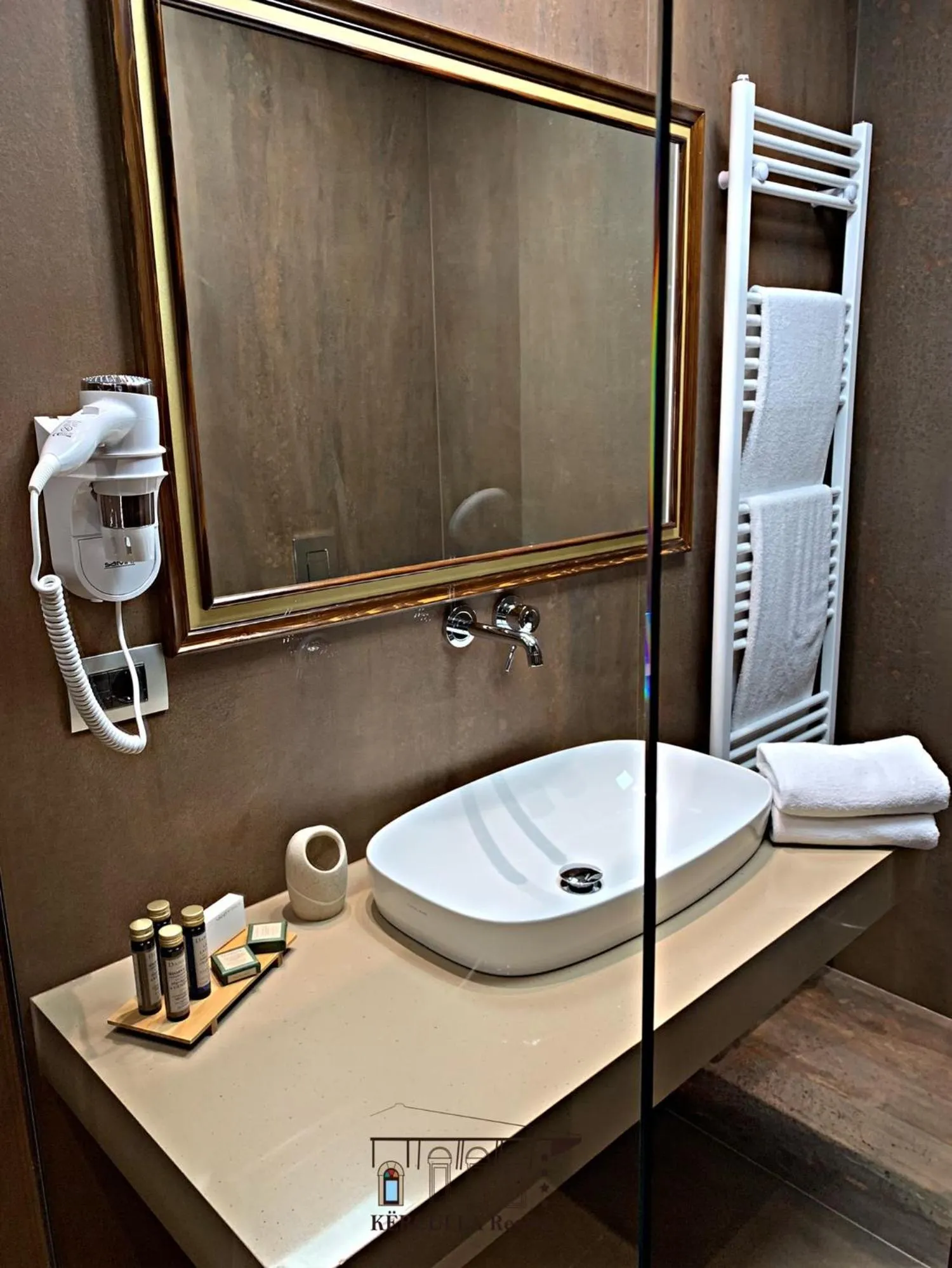 Toilet in KERCULLA Resort