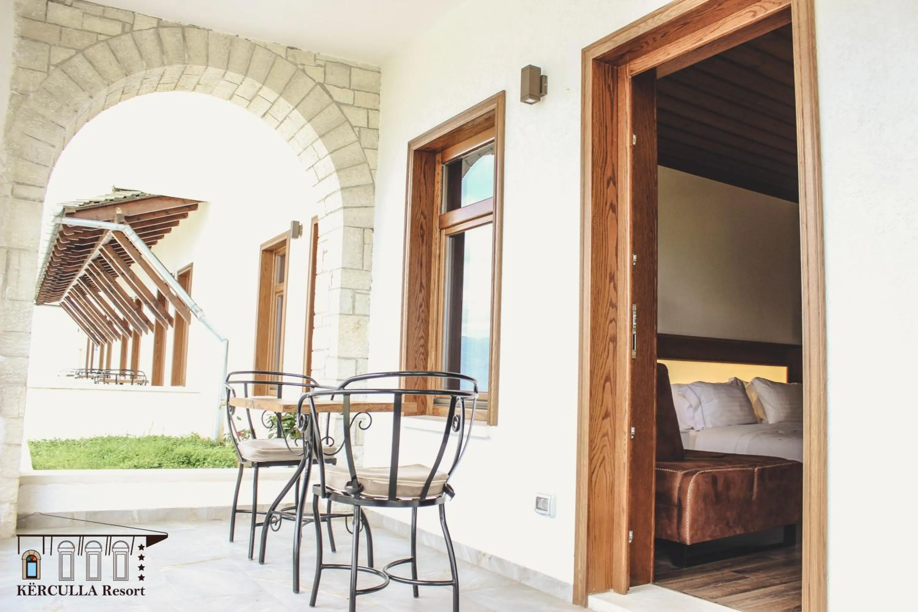 Balcony/Terrace in KERCULLA Resort