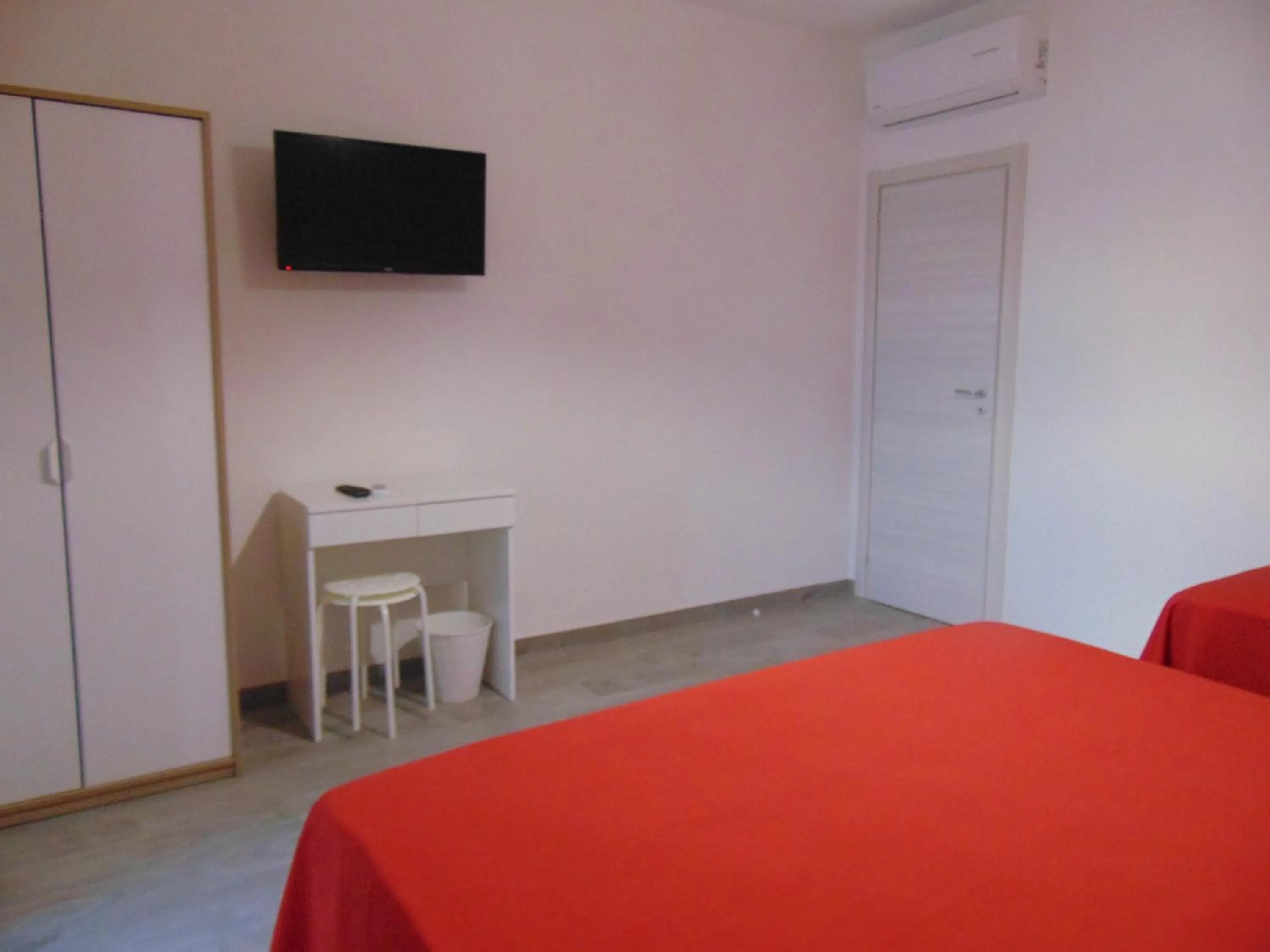 Photo of the whole room in Vista Mare B&B