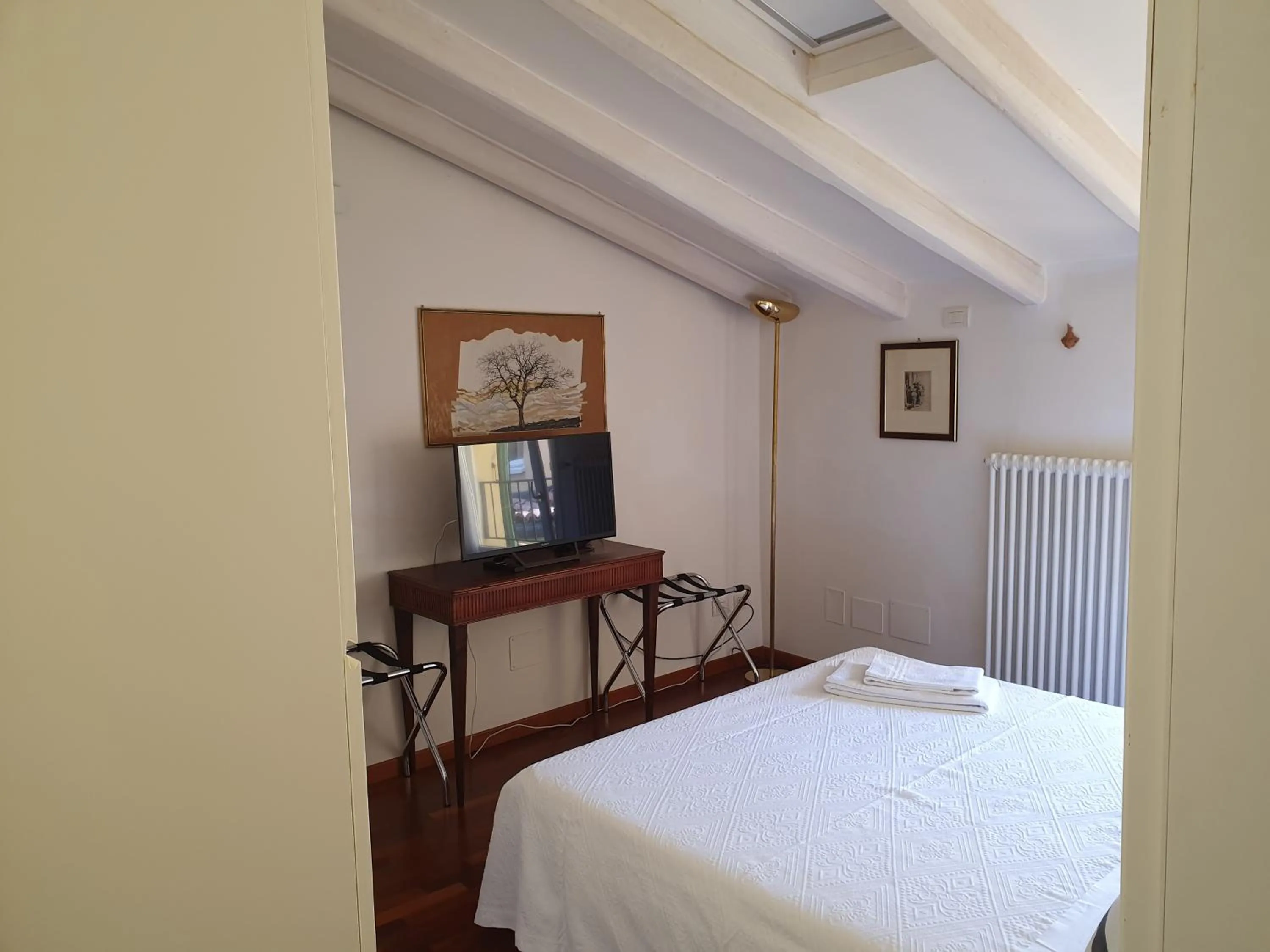 Bedroom, Bed in B&B Griffoni 7