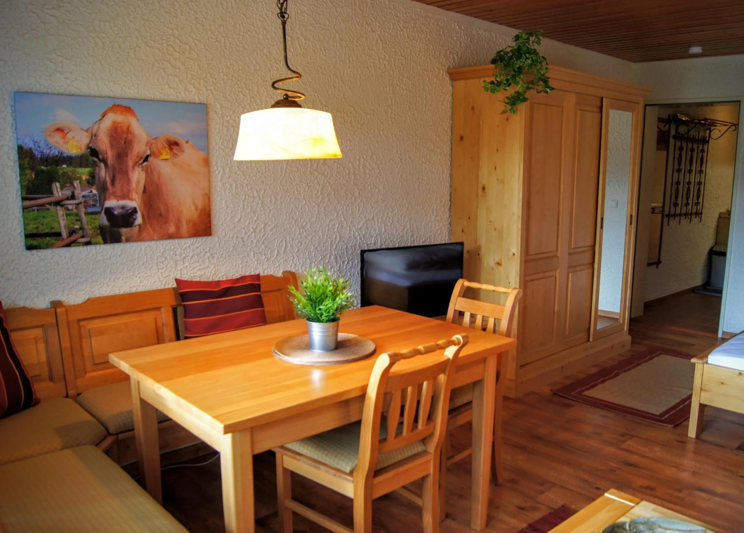Dining area in Bavarian Holiday Hideaway