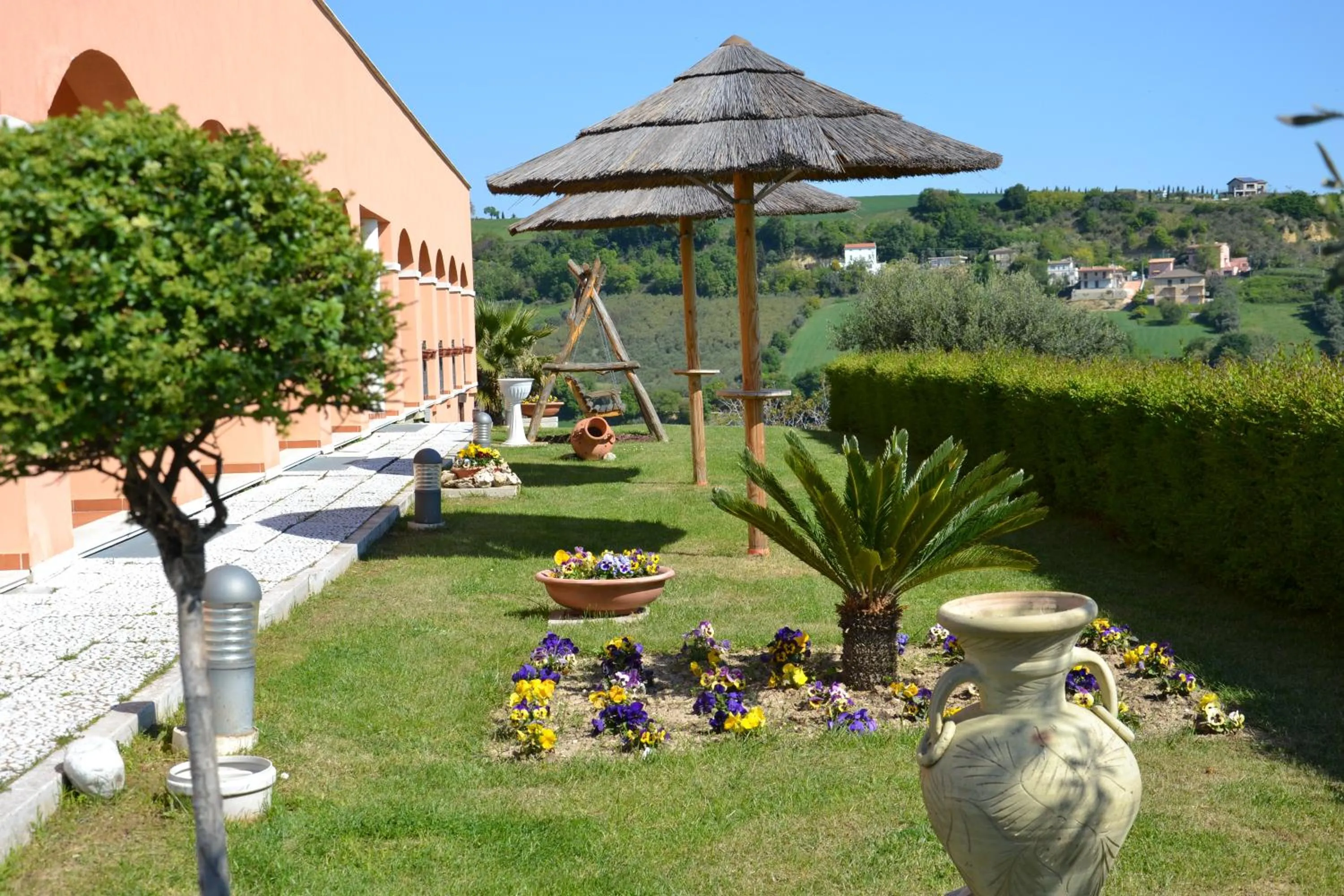 Garden in Villa Susanna Degli Ulivi - Resort & Spa