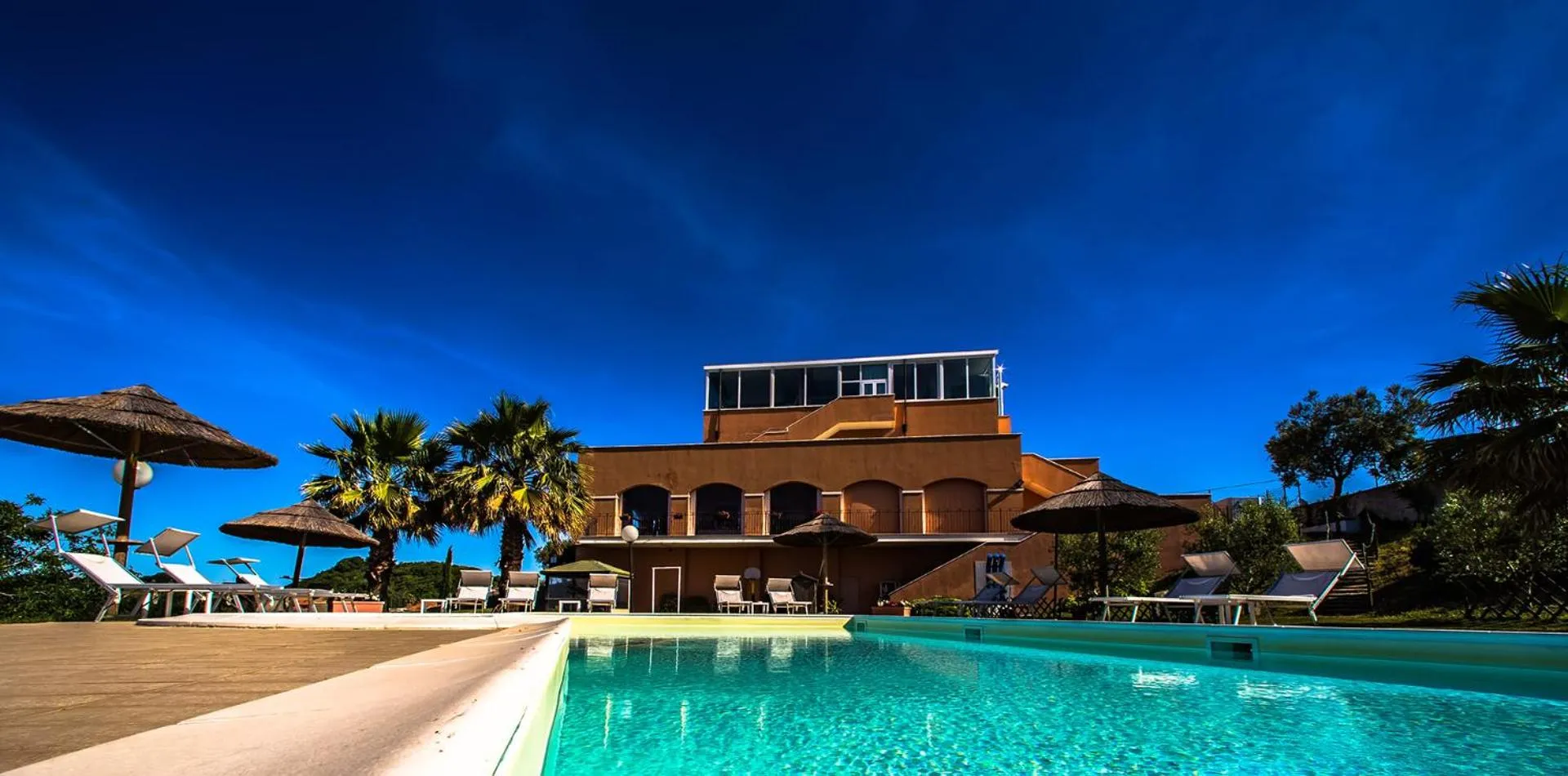 Swimming pool in Villa Susanna Degli Ulivi - Resort & Spa