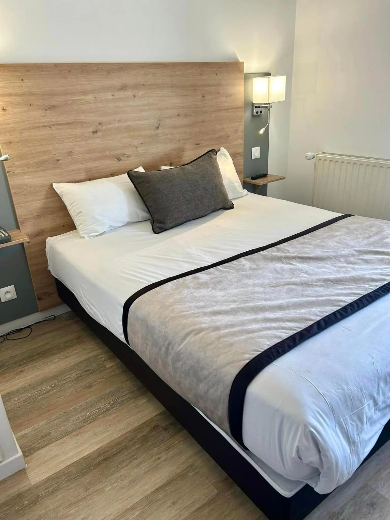 Bed in Hôtel Derby Eiffel