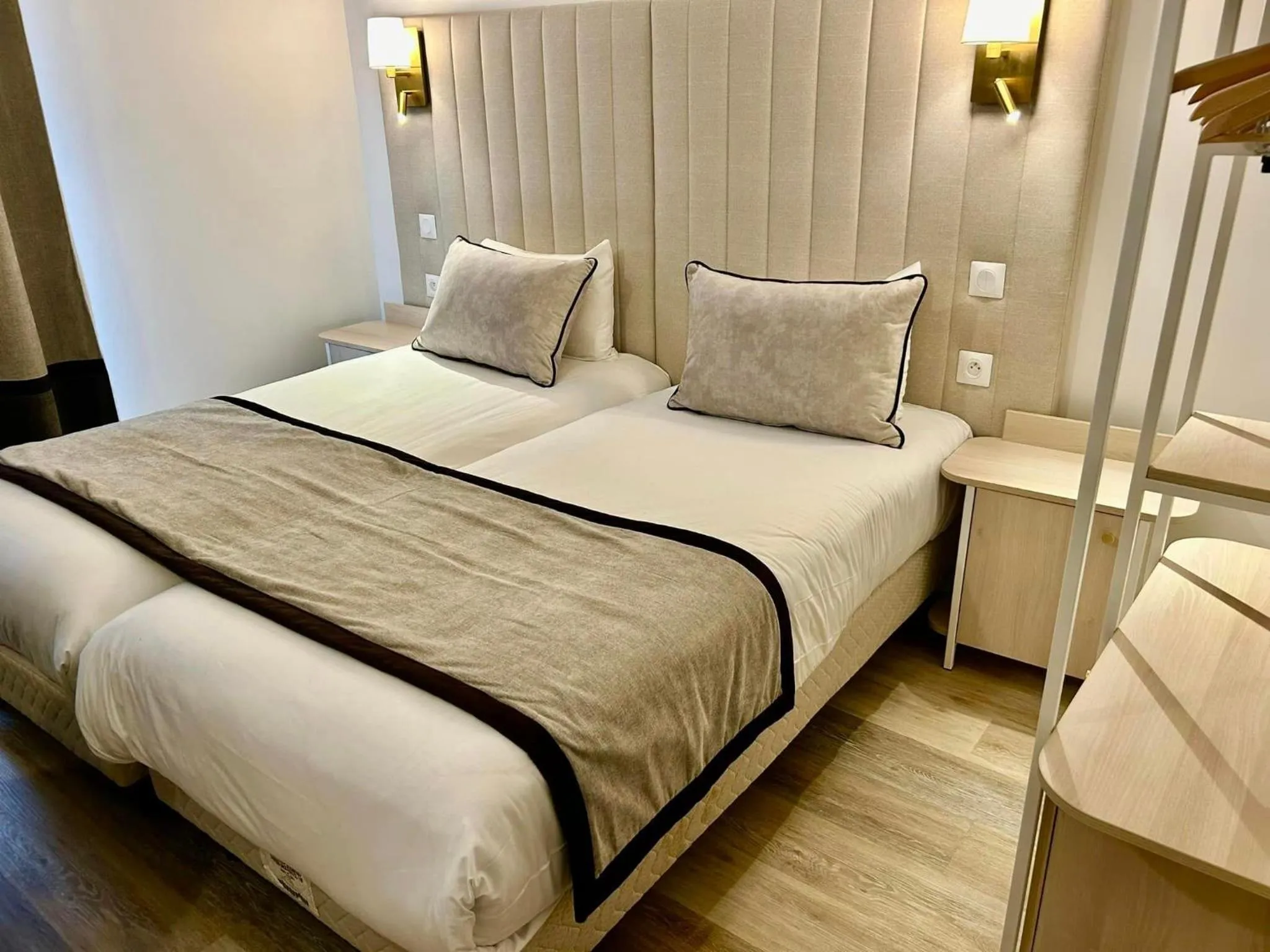 Bed in Hôtel Derby Eiffel