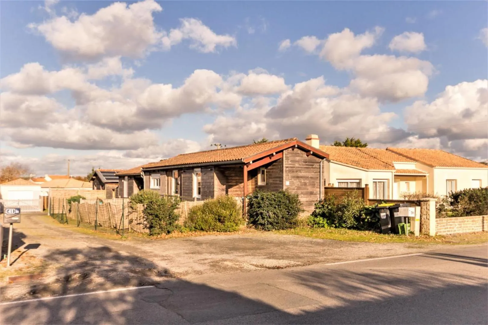 Property building in beau t2 tharon